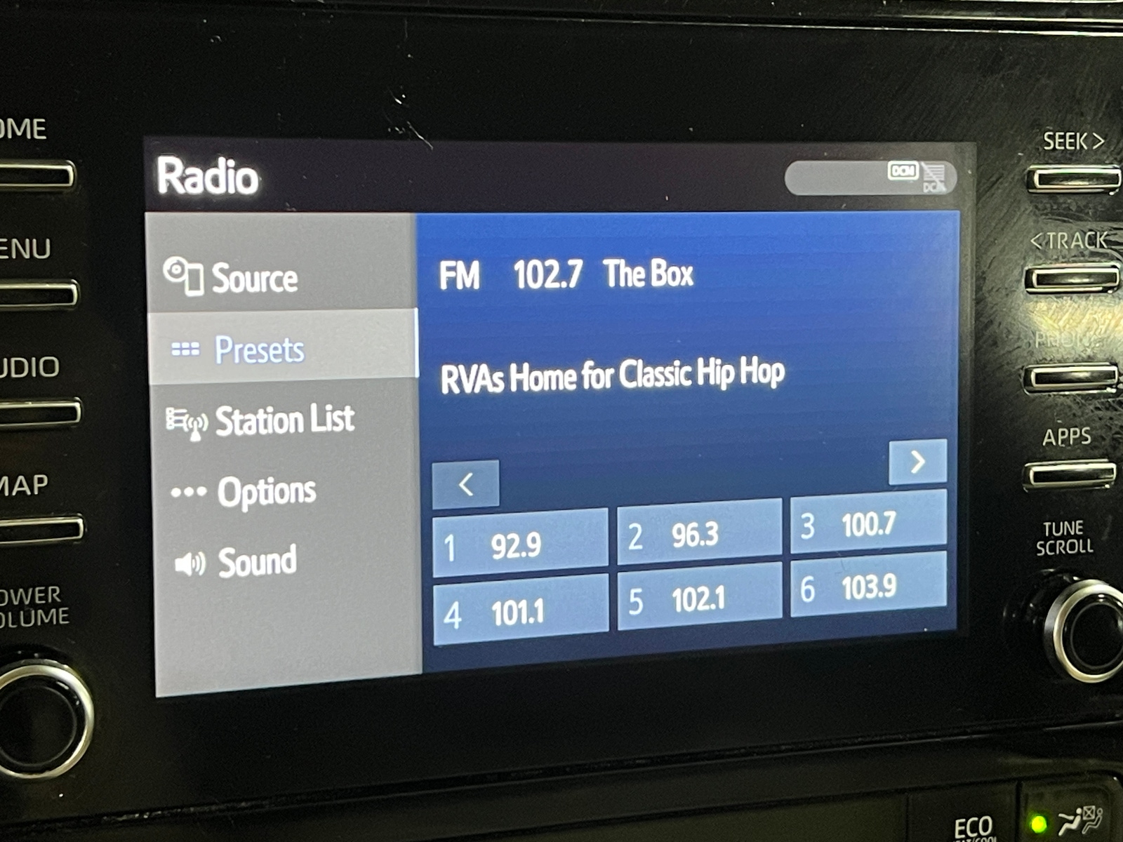 Thumbnail: 2020 Toyota Prius - 4