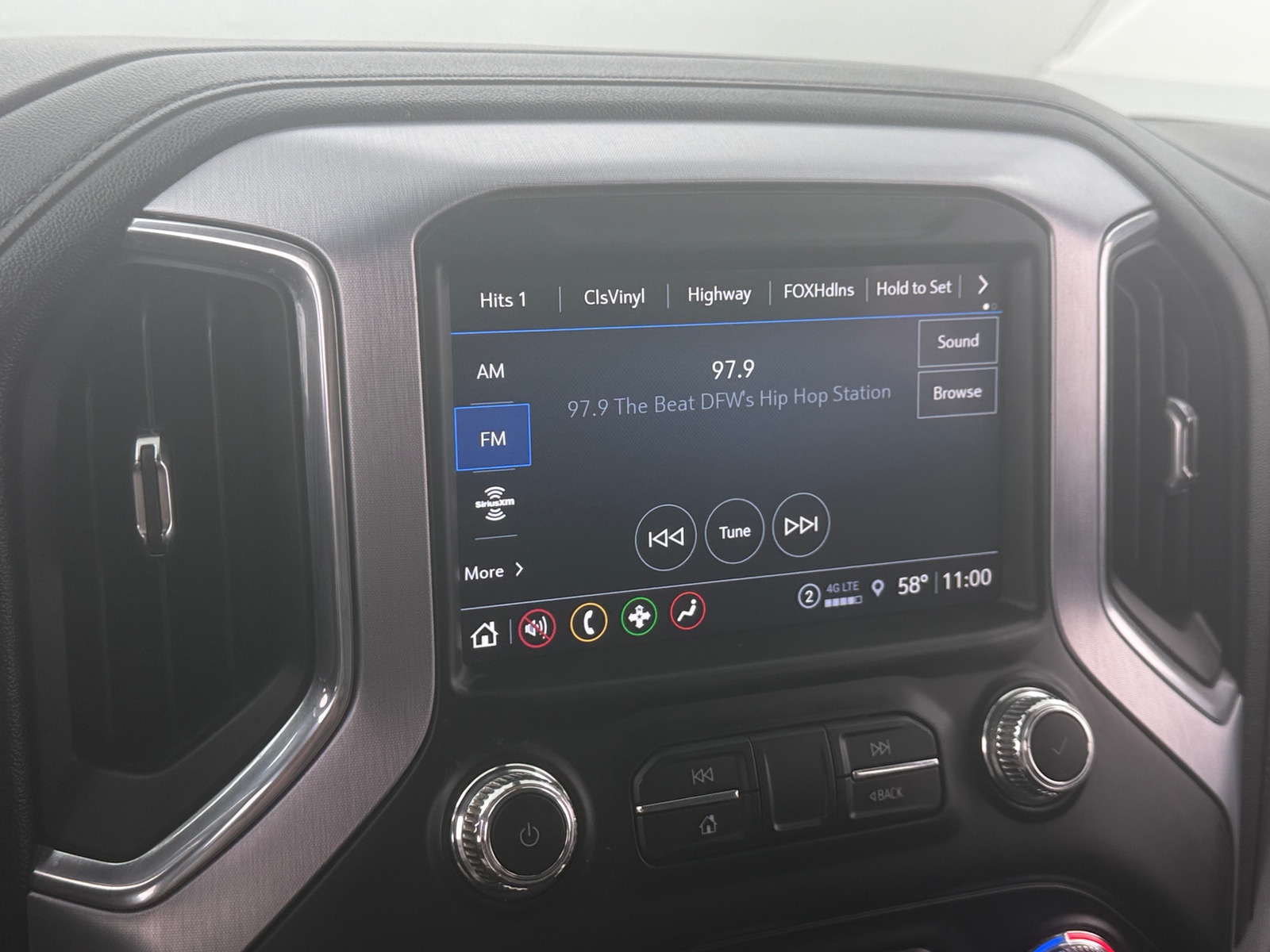 Thumbnail: 2022 GMC Sierra 1500 - 4