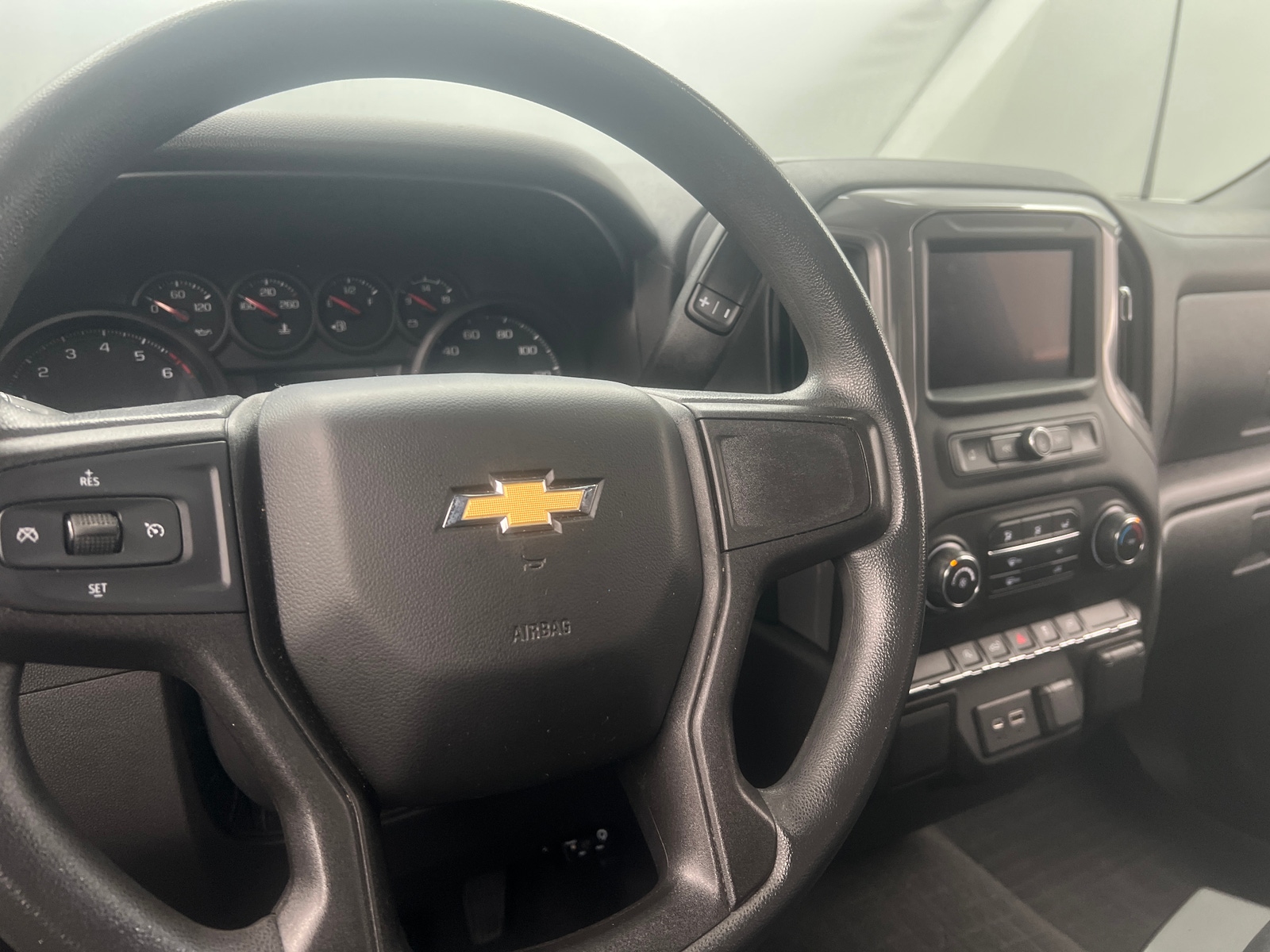 Thumbnail: 2021 Chevrolet Silverado 1500 - 5