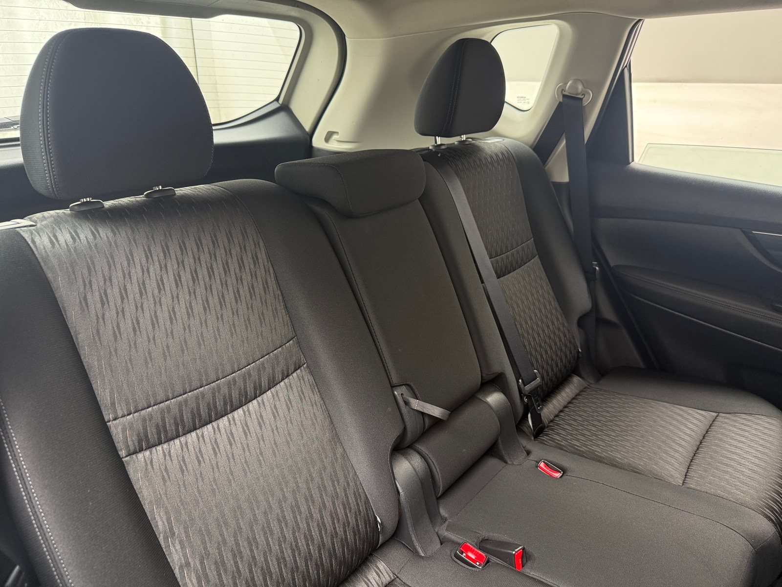 Thumbnail: 2017 Nissan Rogue - 6