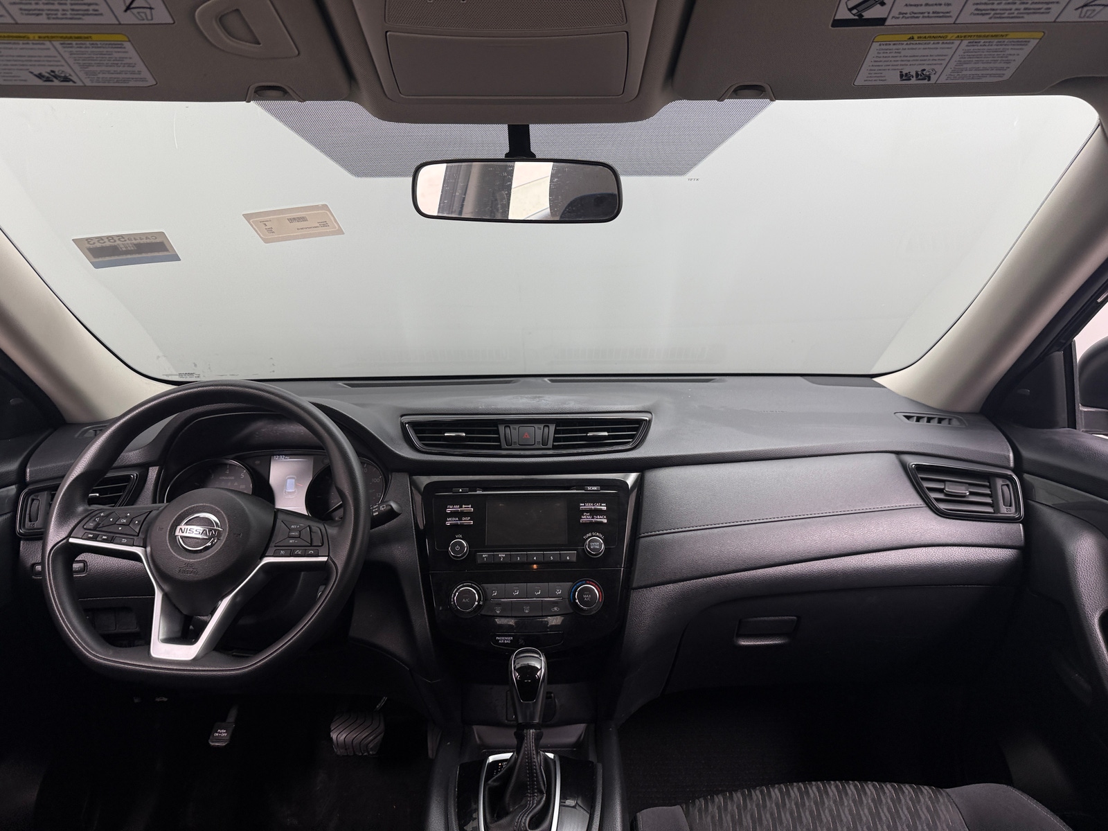 Thumbnail: 2017 Nissan Rogue - 3