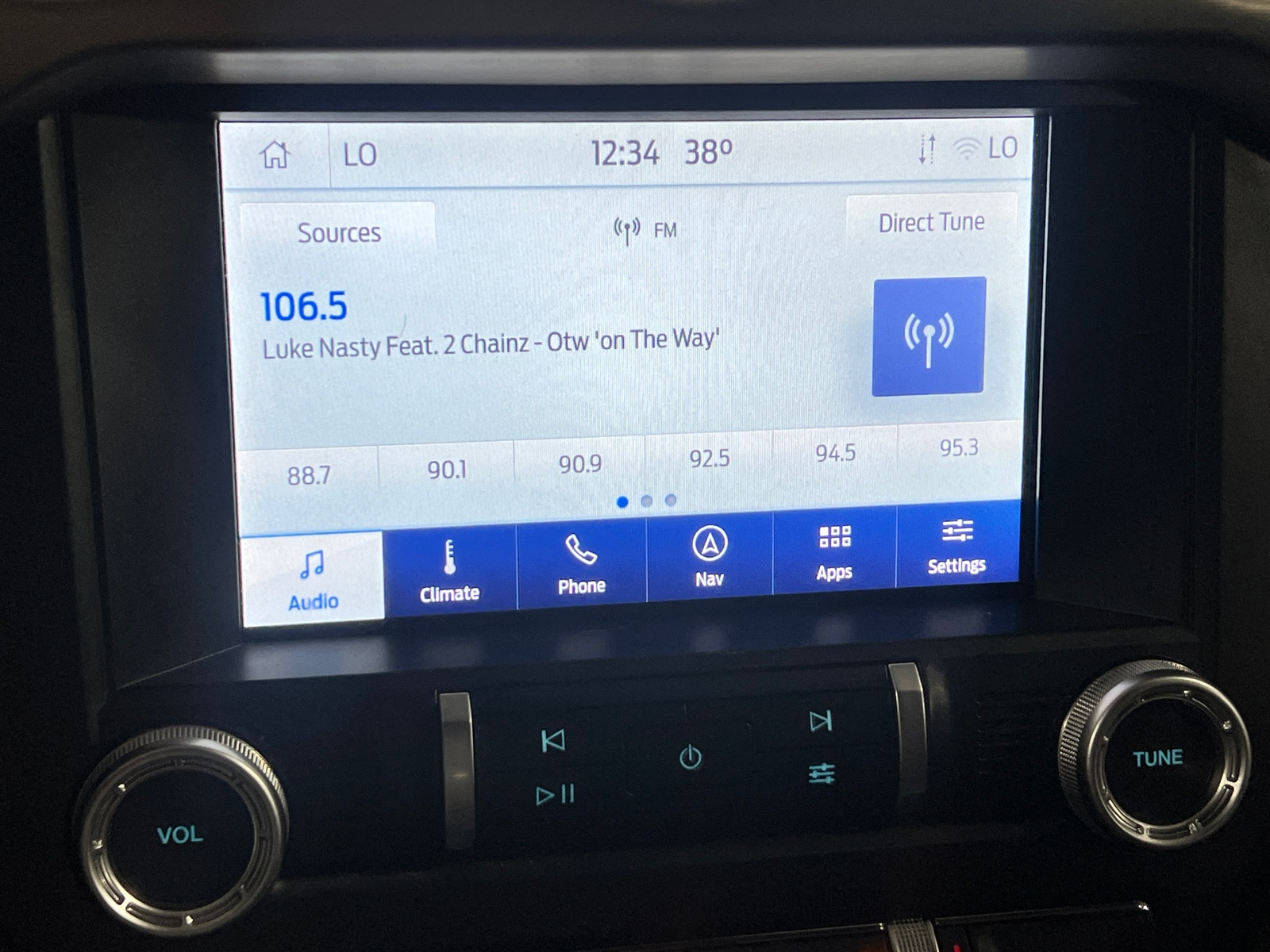 Thumbnail: 2022 Ford Mustang - 3