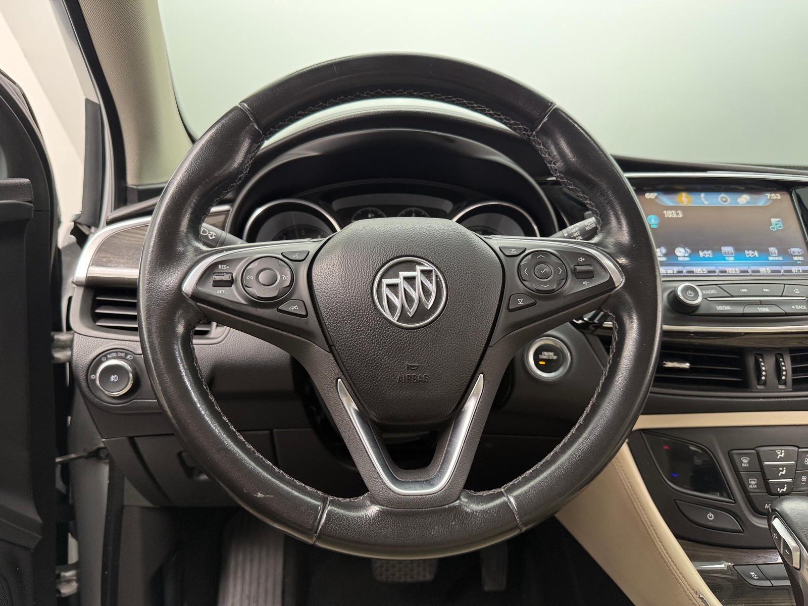 Thumbnail: 2019 Buick Envision - 4