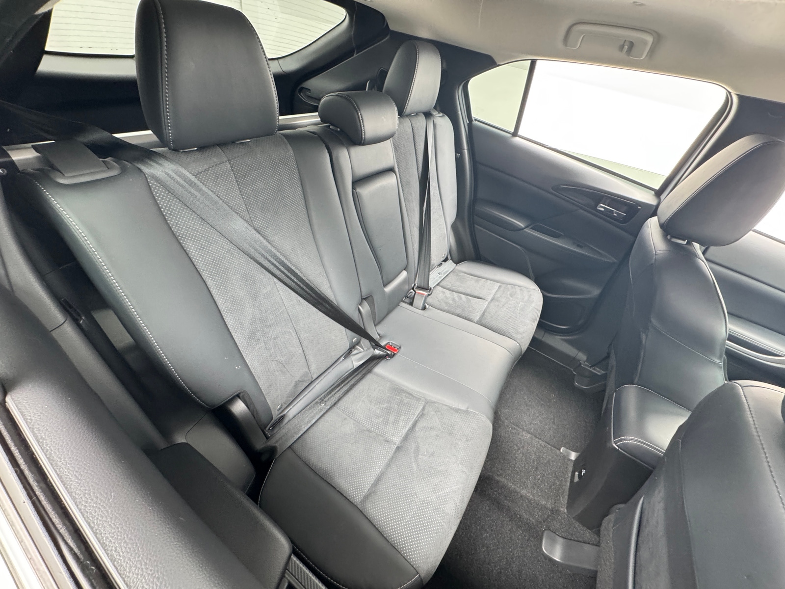 Thumbnail: 2023 Mitsubishi Eclipse Cross - 6