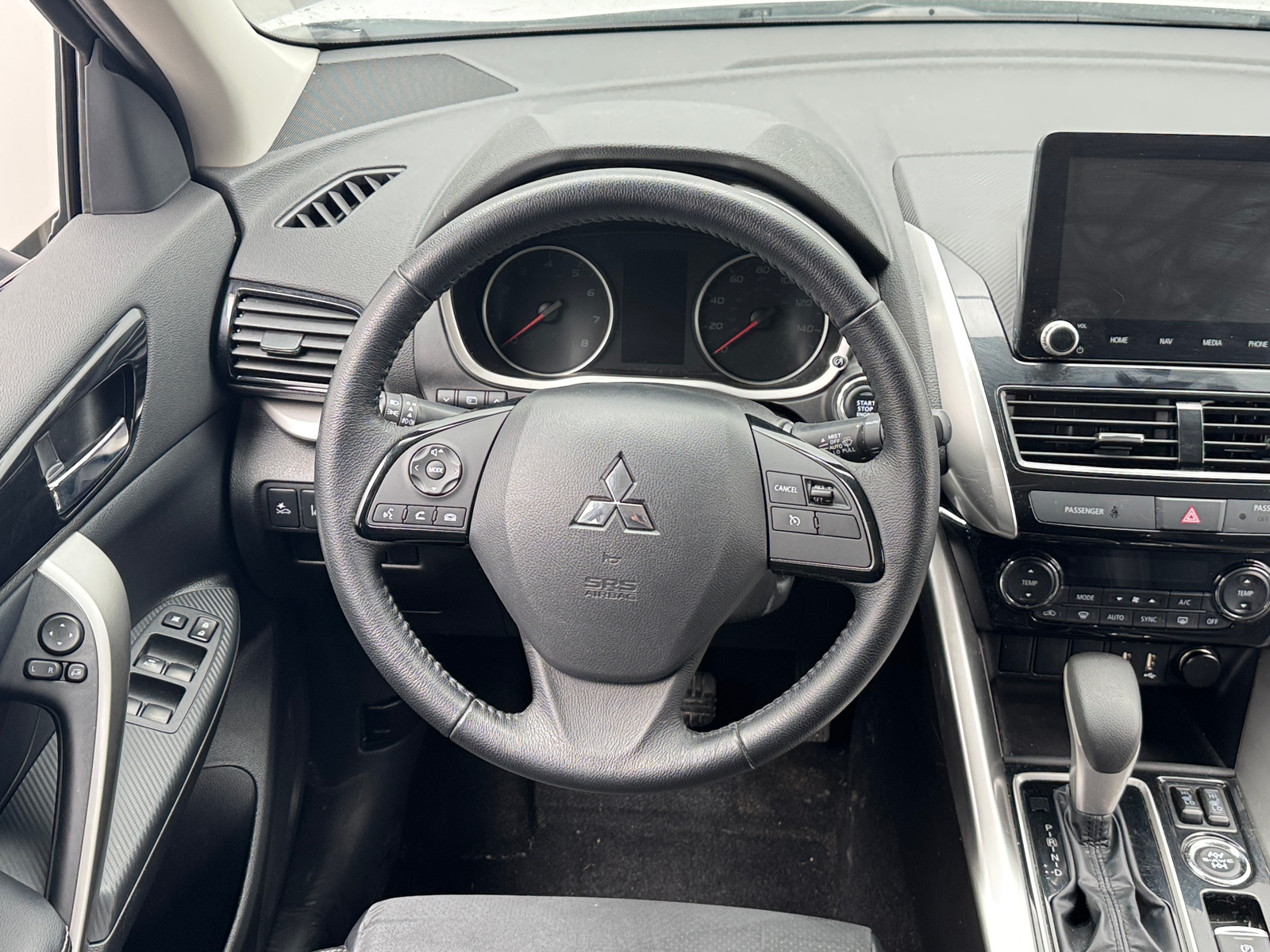 Thumbnail: 2023 Mitsubishi Eclipse Cross - 5