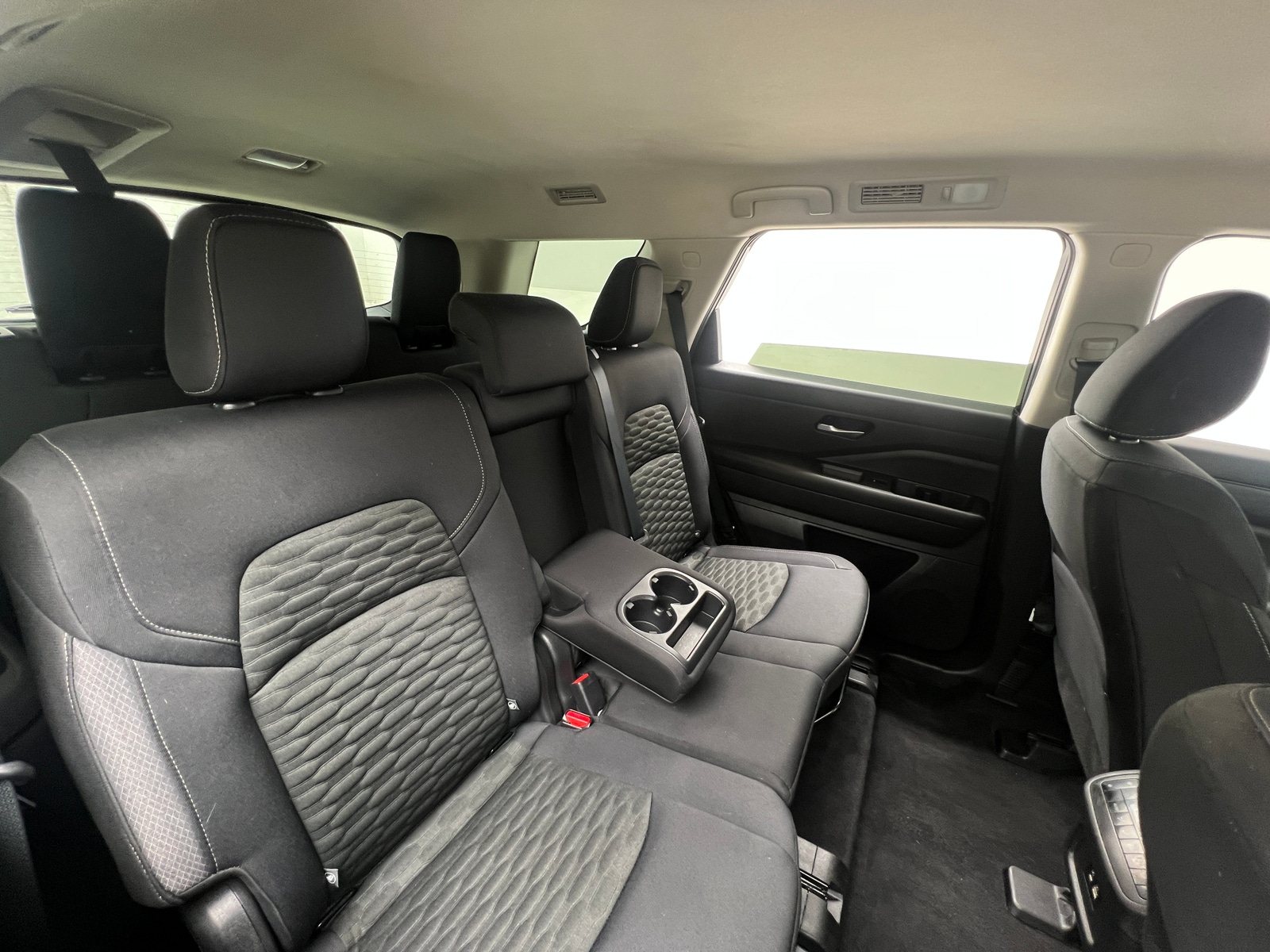 Thumbnail: 2022 Nissan Pathfinder - 6