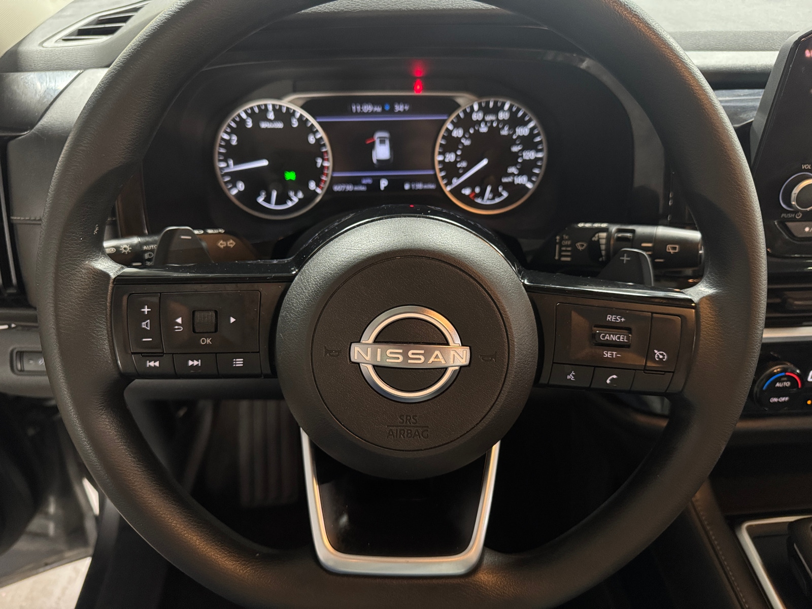 Thumbnail: 2022 Nissan Pathfinder - 5