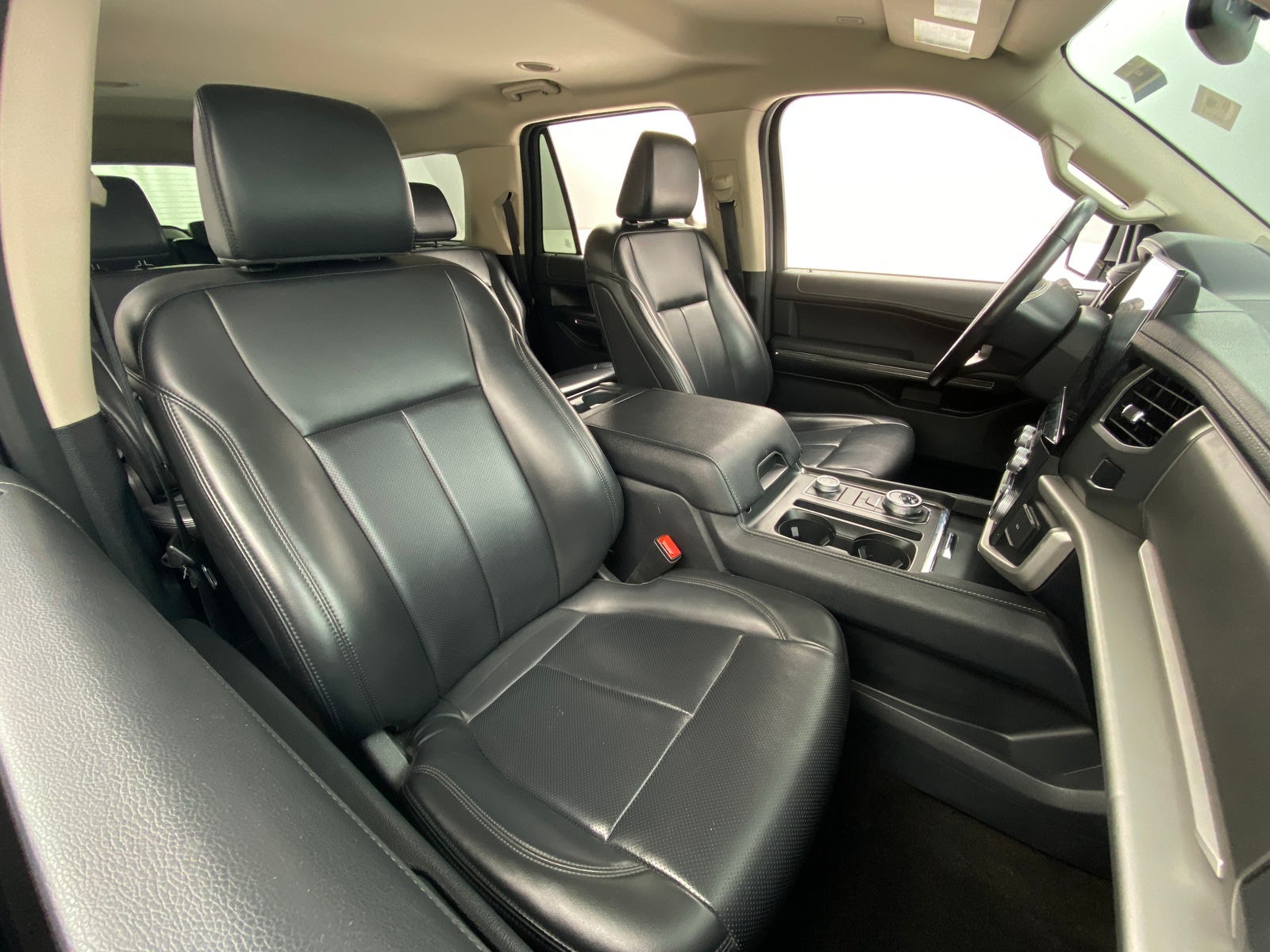 Thumbnail: 2023 Ford Expedition MAX - 2