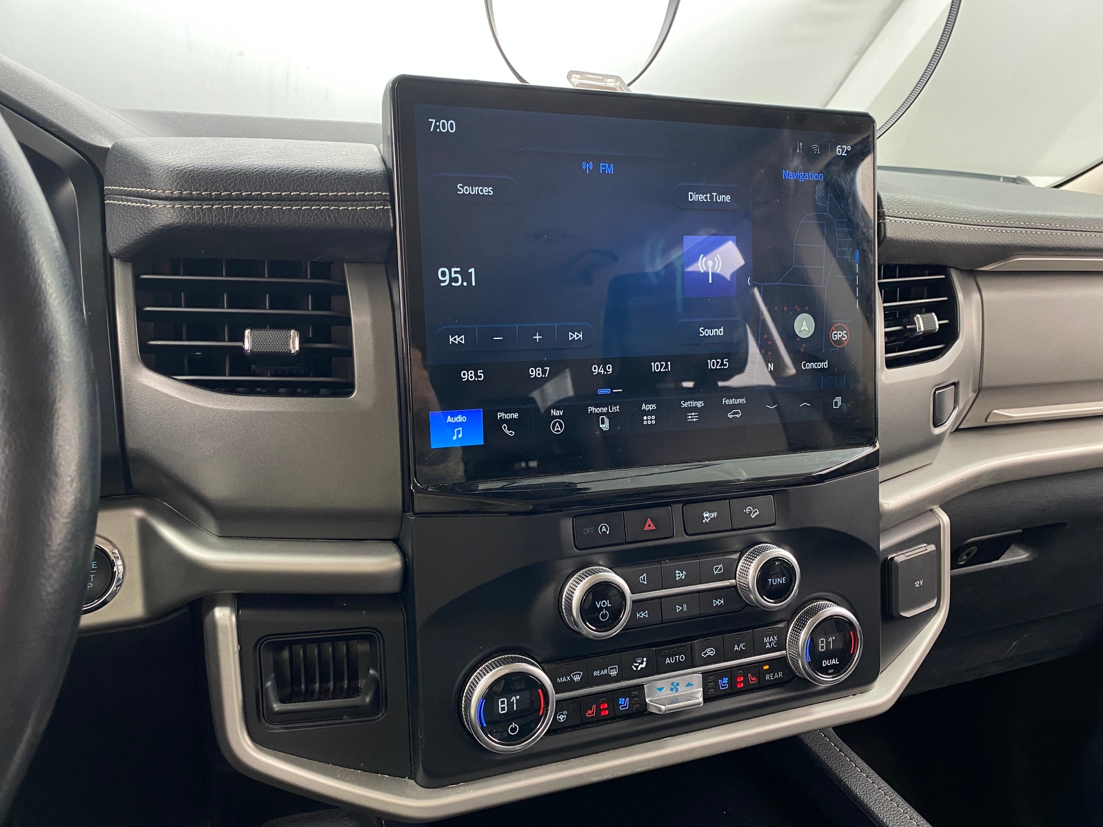 Thumbnail: 2023 Ford Expedition MAX - 4