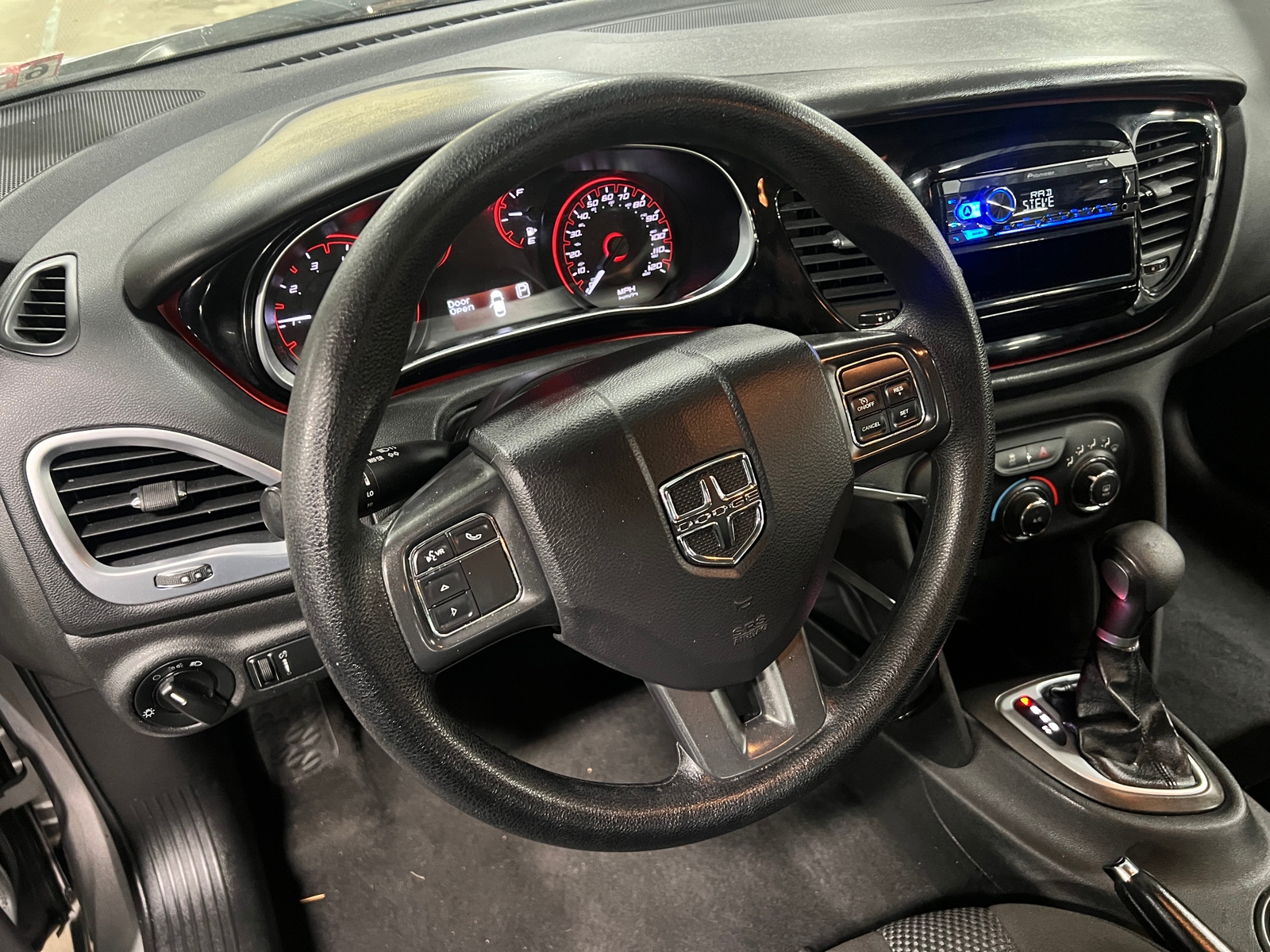 Thumbnail: 2016 Dodge Dart - 5