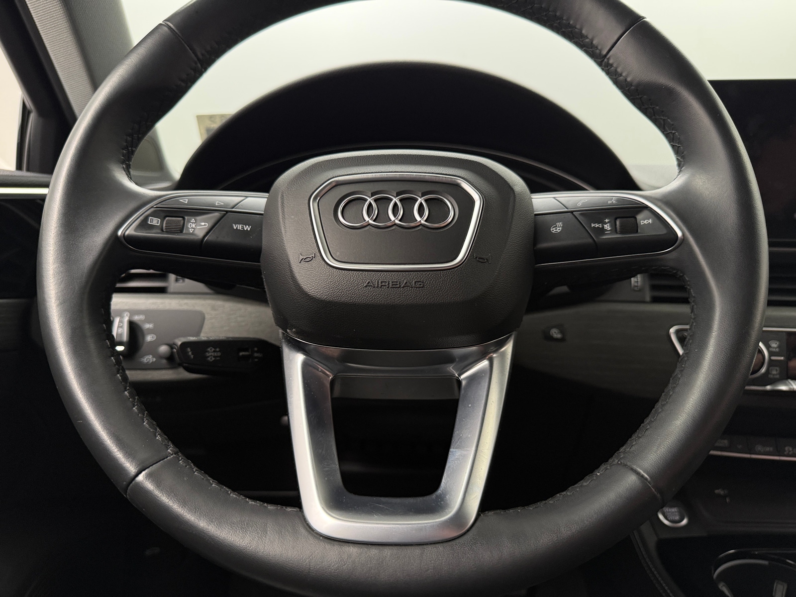 Thumbnail: 2021 Audi A4 - 4