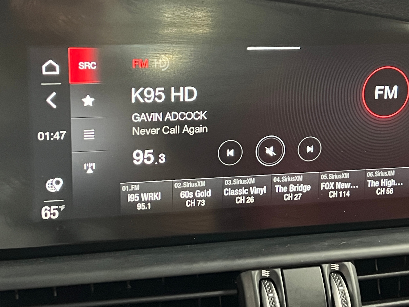 Thumbnail: 2020 Alfa Romeo Giulia - 3