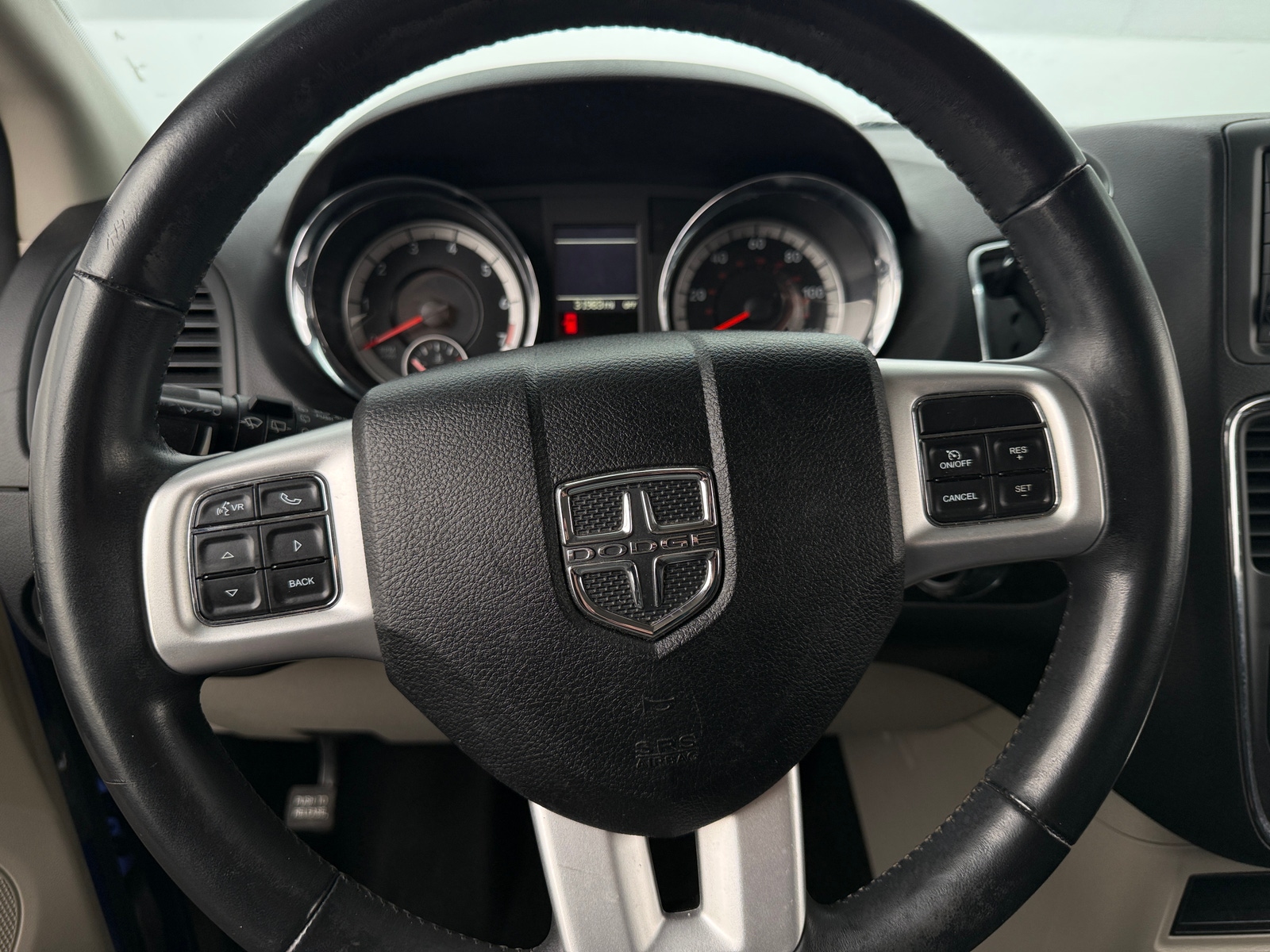 Thumbnail: 2018 Dodge Grand Caravan - 5