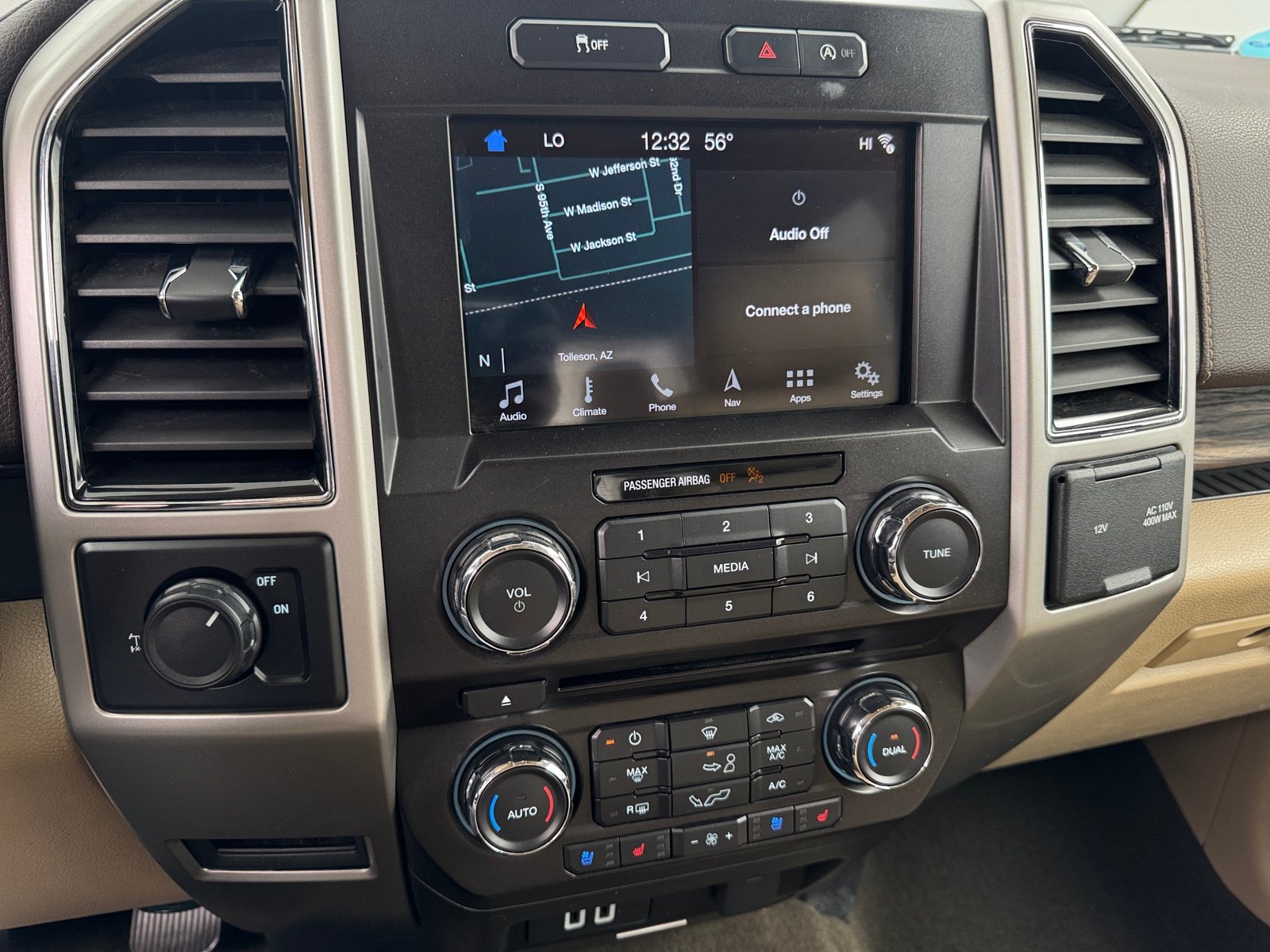 Thumbnail: 2018 Ford Econoline - 3