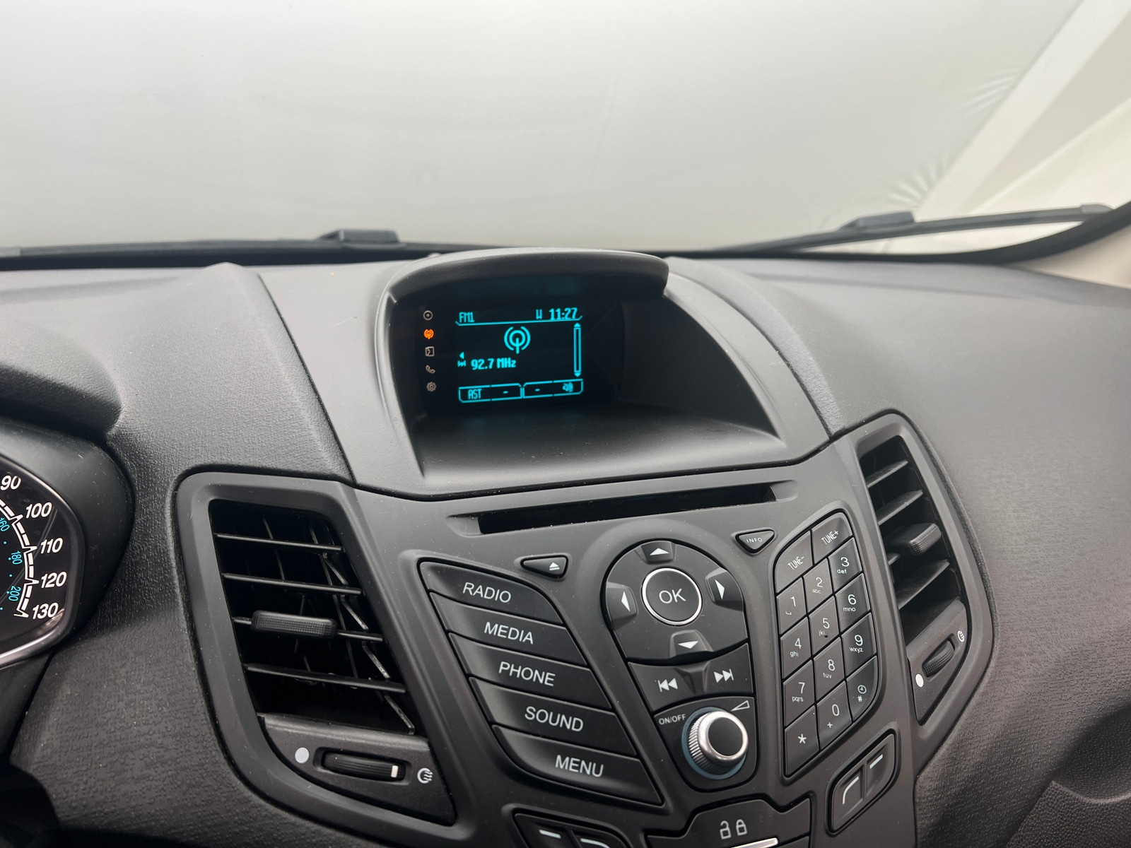 Thumbnail: 2017 Ford Fiesta - 4