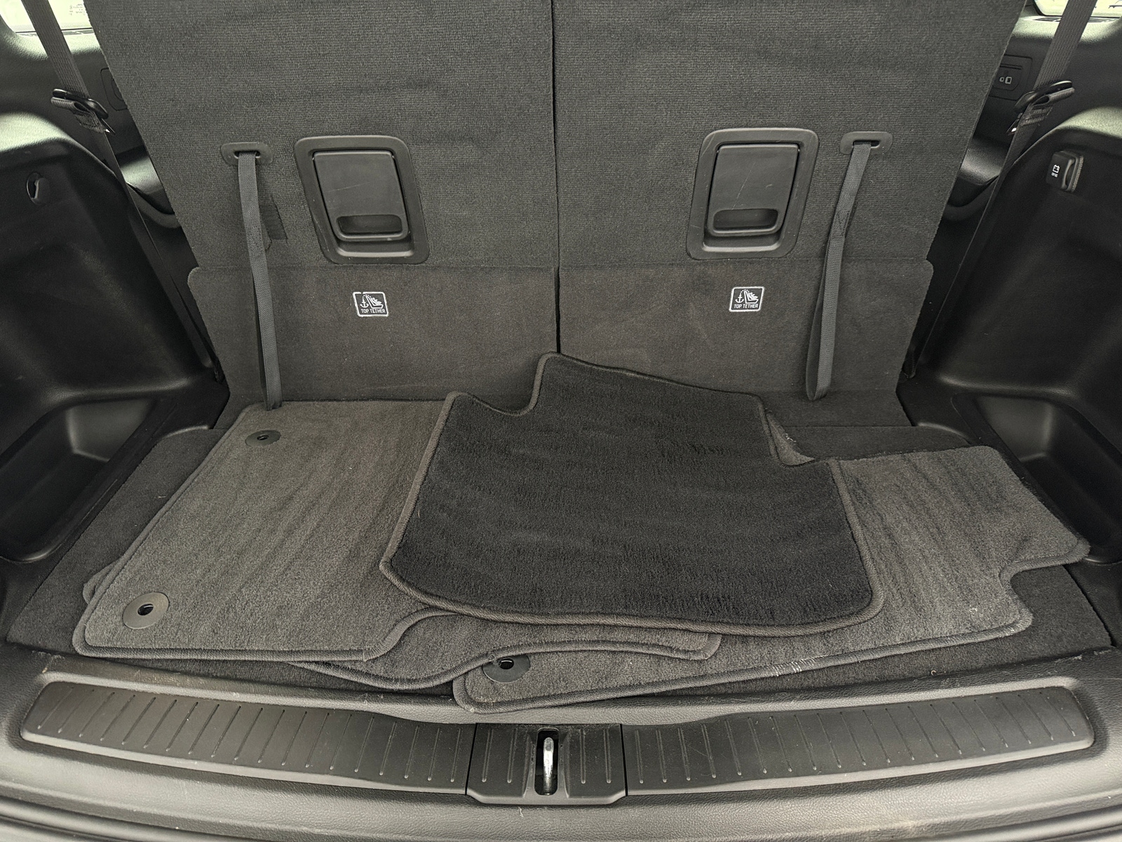 Thumbnail: 2023 Jeep Grand Cherokee L - 6