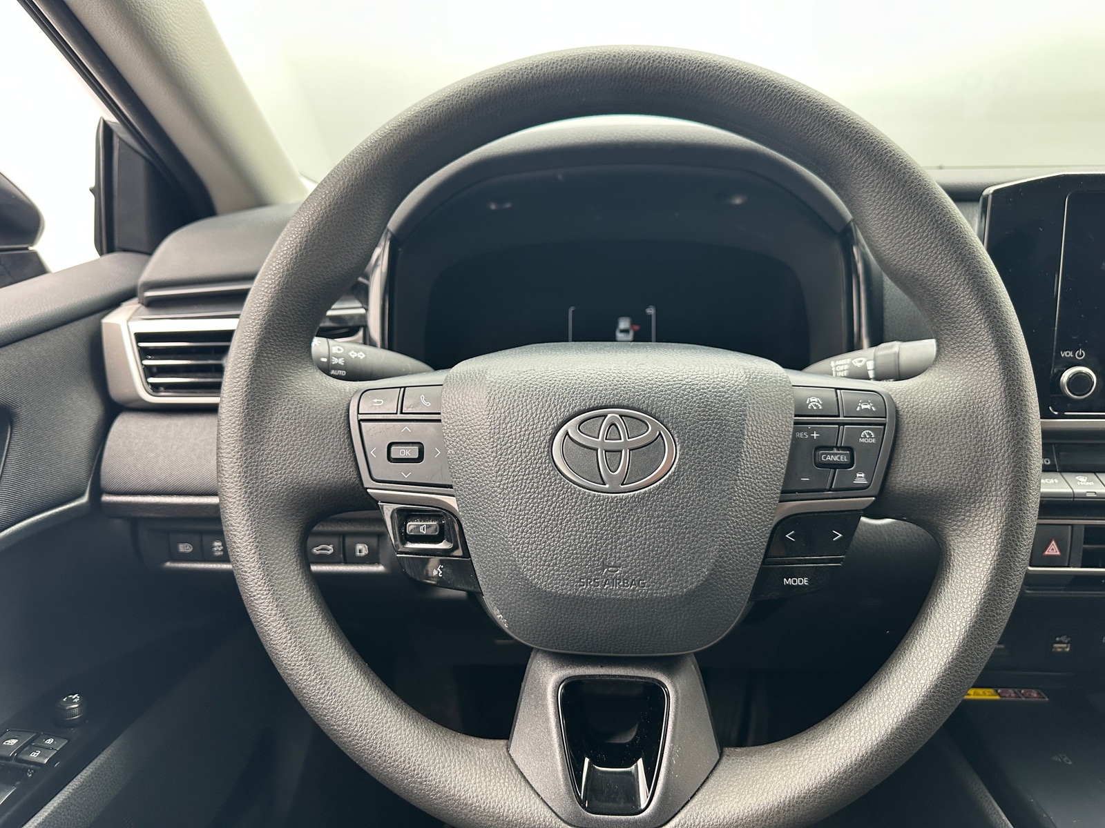 Thumbnail: 2025 Toyota Camry - 5