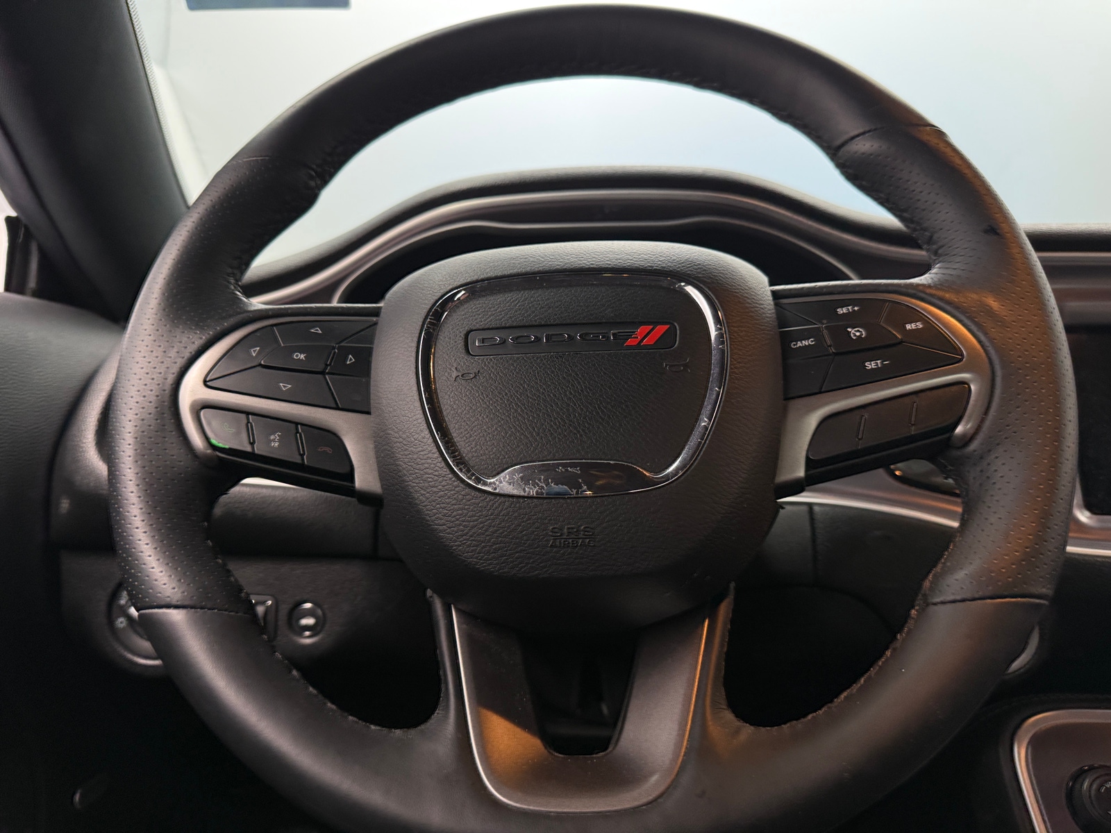 Thumbnail: 2019 Dodge Challenger - 3