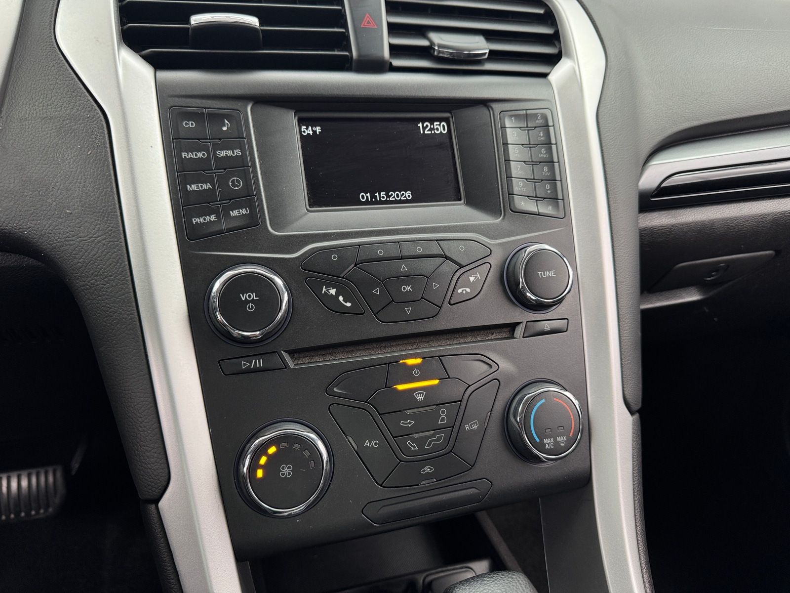 Thumbnail: 2015 Ford Fusion - 4