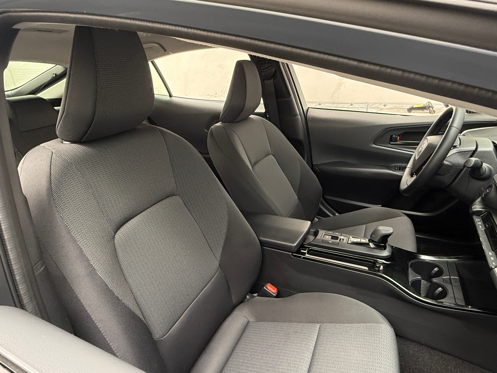 Thumbnail: 2025 Toyota Prius - 2