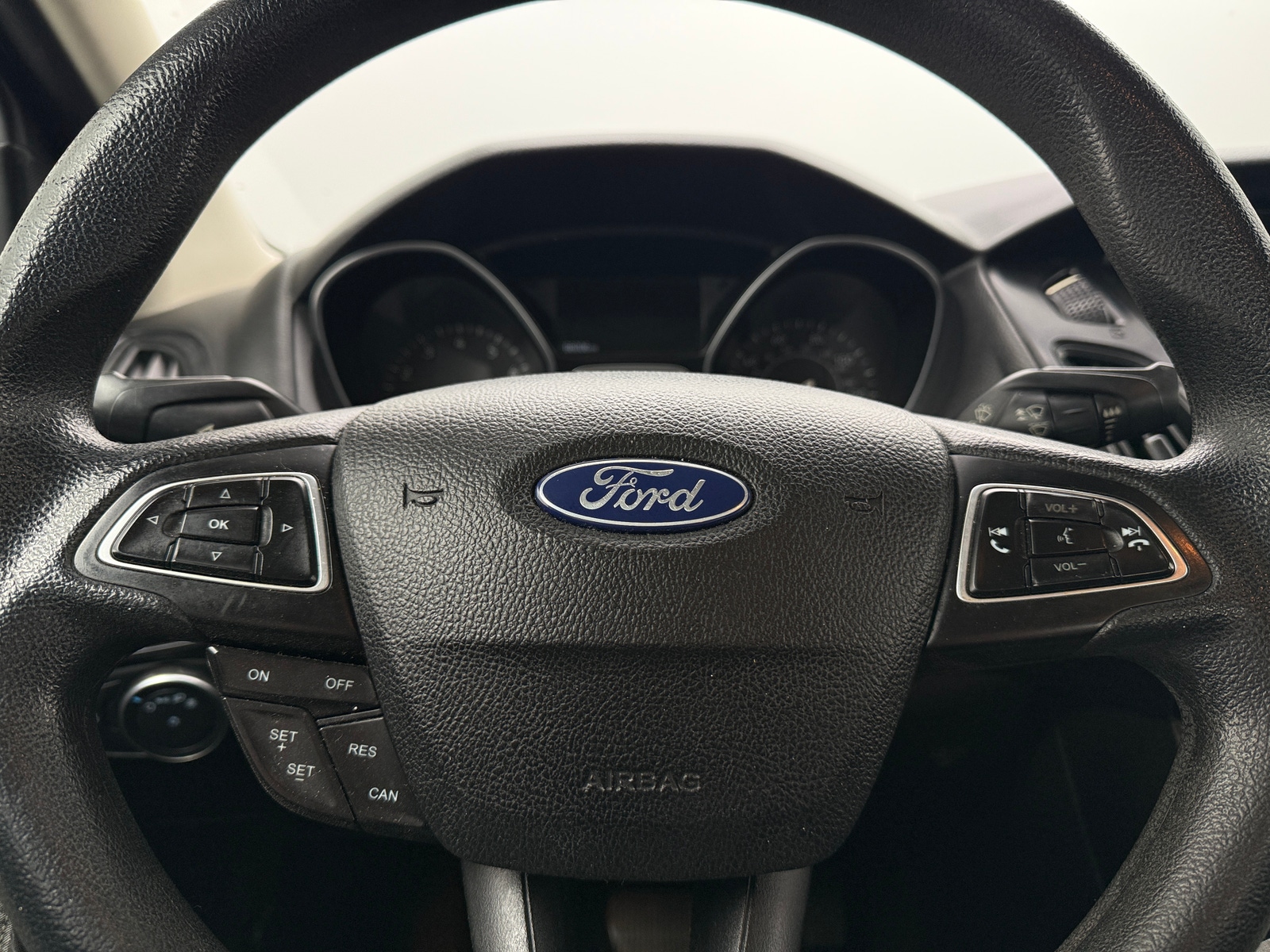 Thumbnail: 2018 Ford Focus - 5