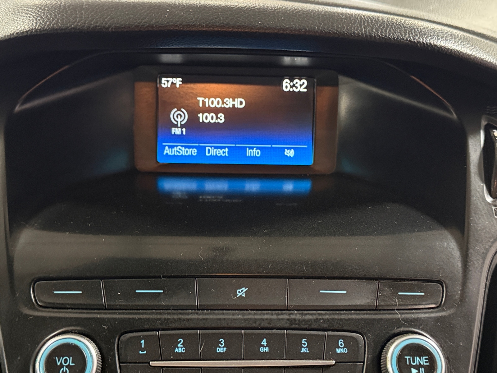 Thumbnail: 2018 Ford Focus - 4