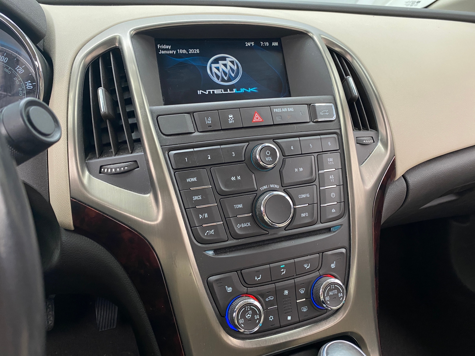 Thumbnail: 2016 Buick Verano - 3