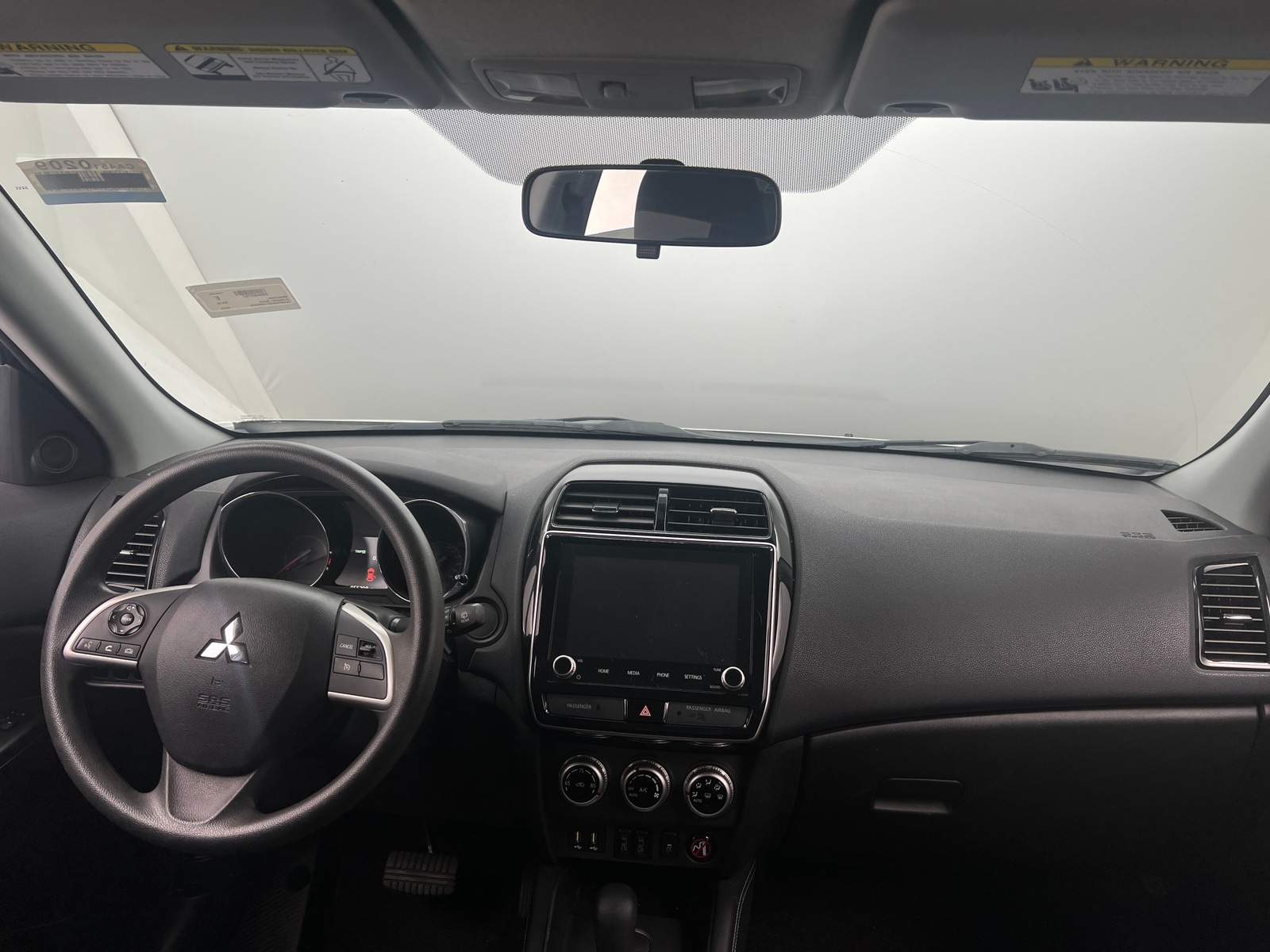 Thumbnail: 2020 Mitsubishi Outlander Sport - 3