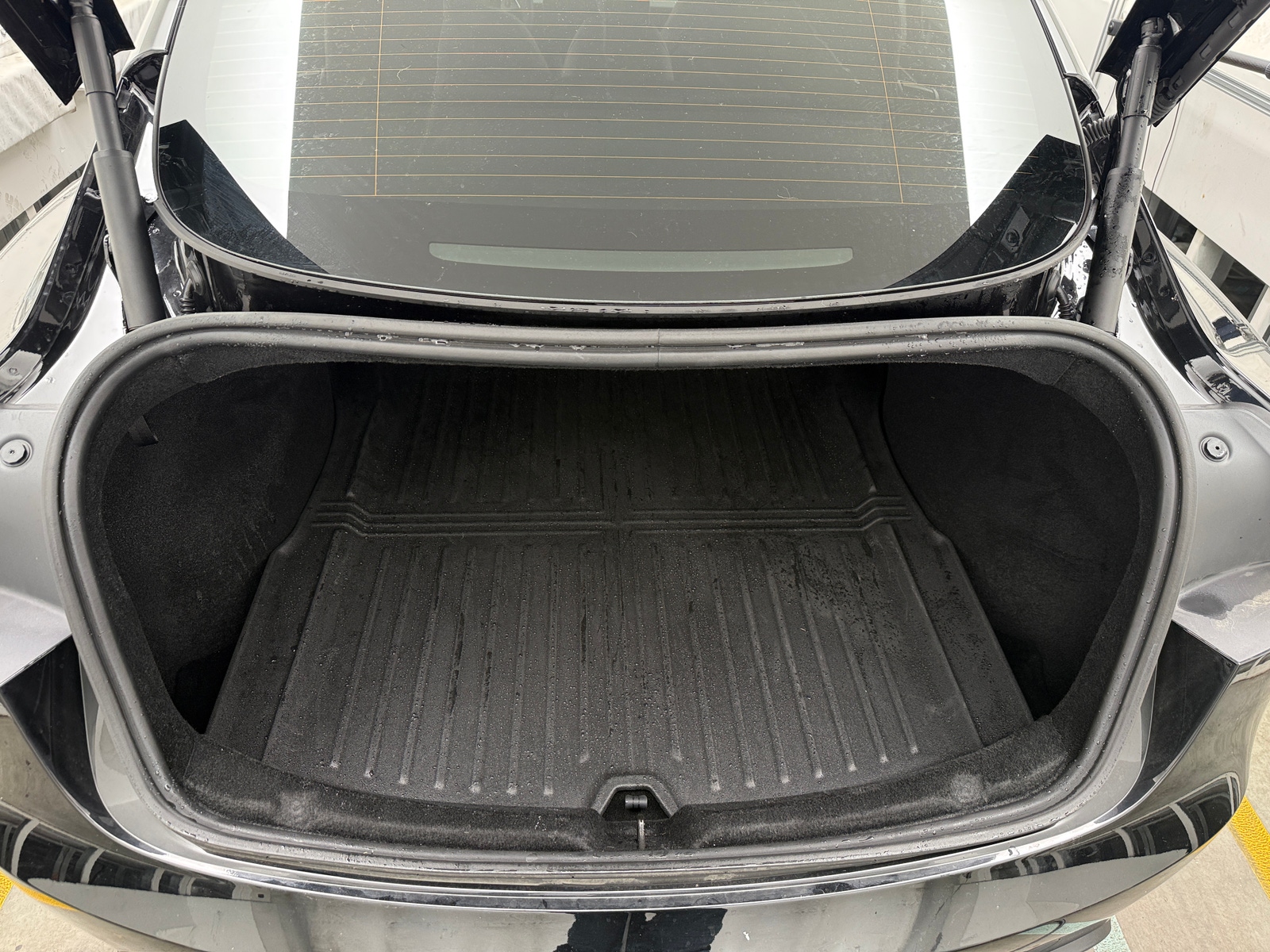 Thumbnail: 2025 Tesla Model 3 - 6