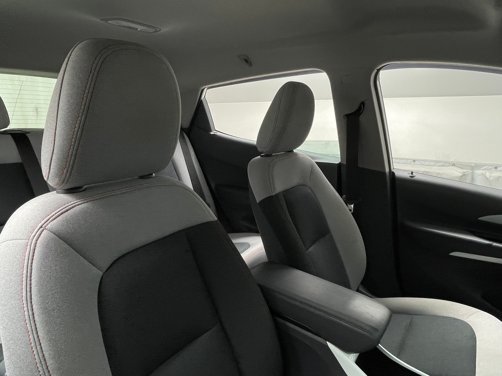 Thumbnail: 2021 Chevrolet Bolt EV - 2