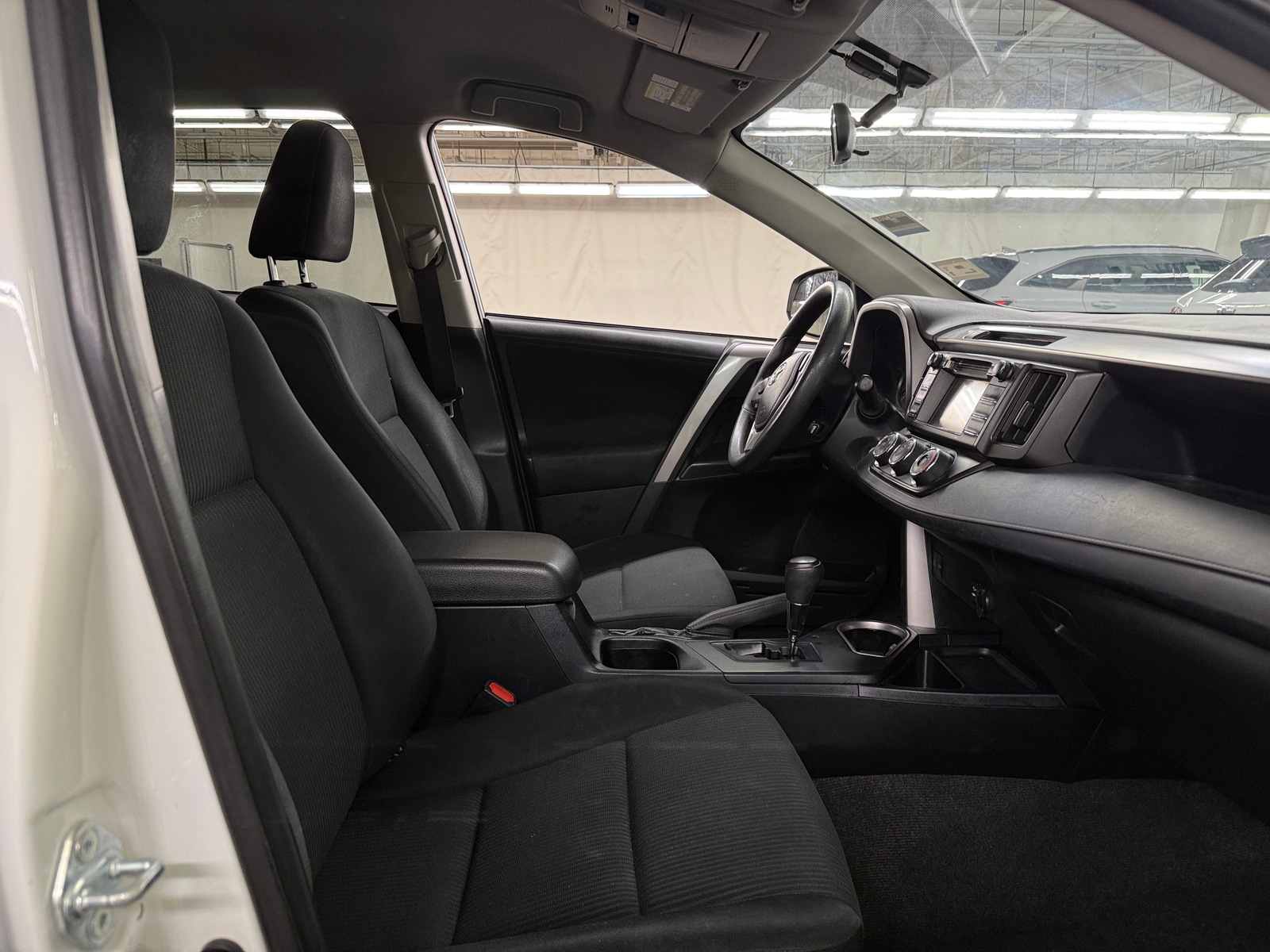 Thumbnail: 2016 Toyota RAV4 - 2