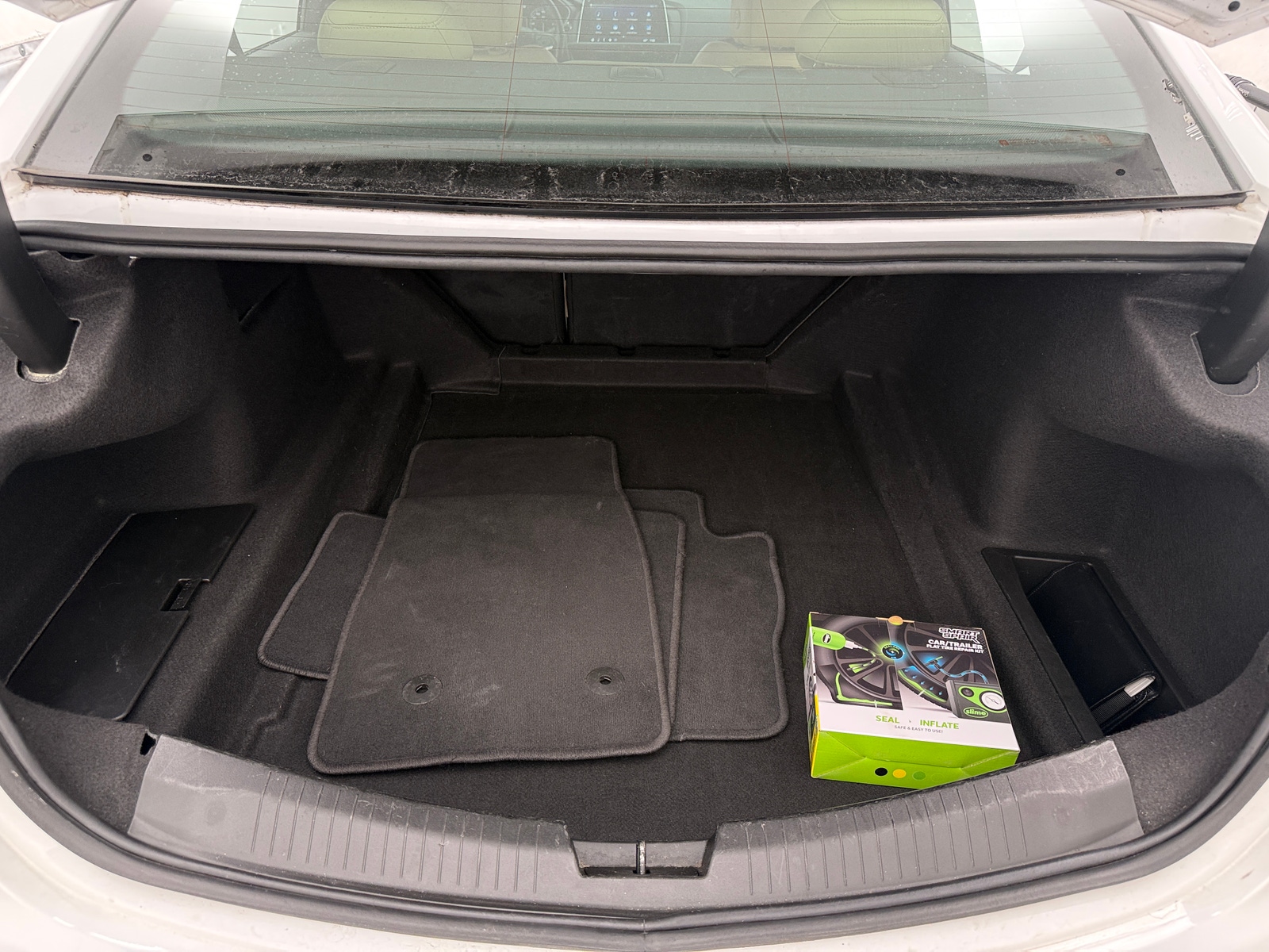 Thumbnail: 2023 Cadillac CT5 - 6