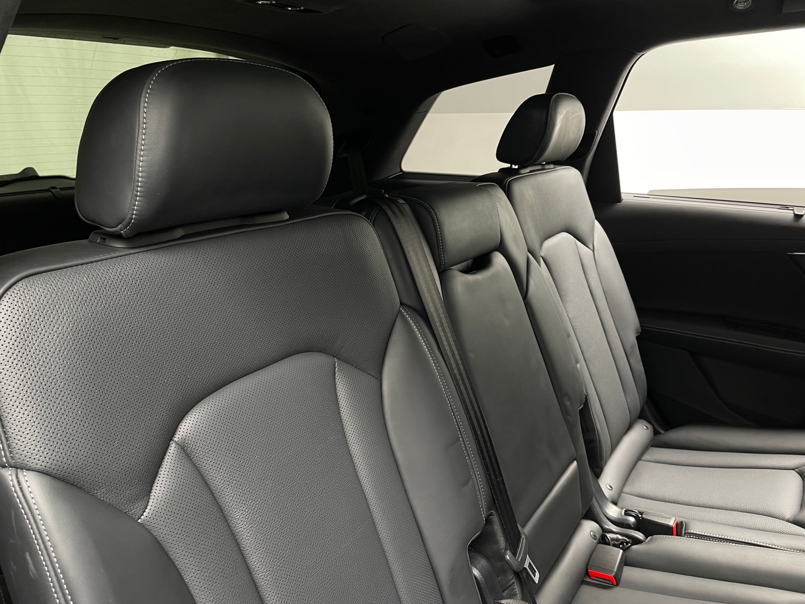 Thumbnail: 2025 Audi Q7 - 5