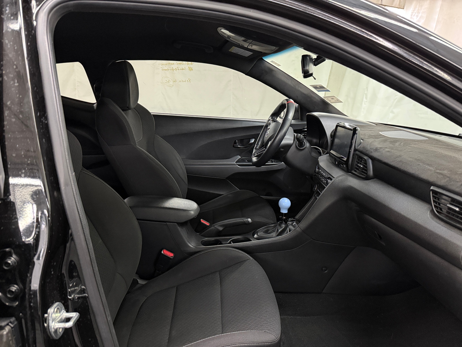 Thumbnail: 2020 Hyundai Veloster - 2