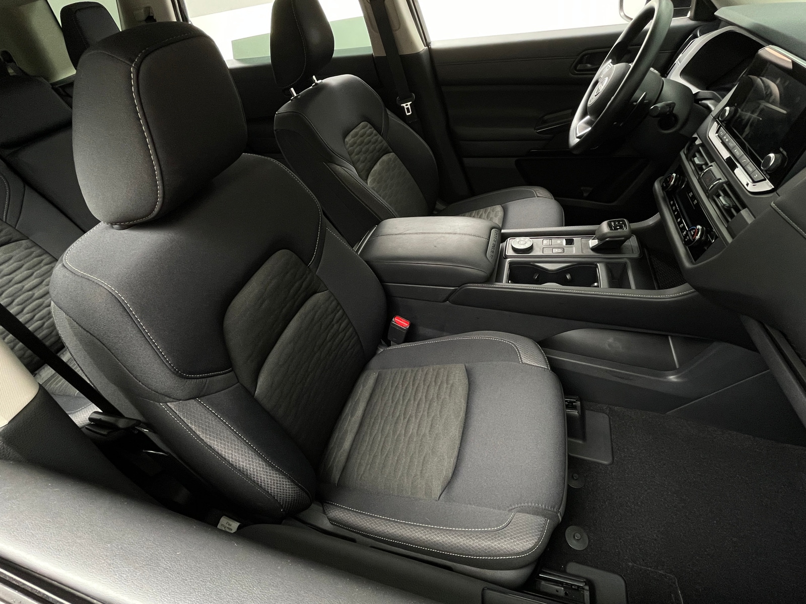 Thumbnail: 2025 Nissan Pathfinder - 2