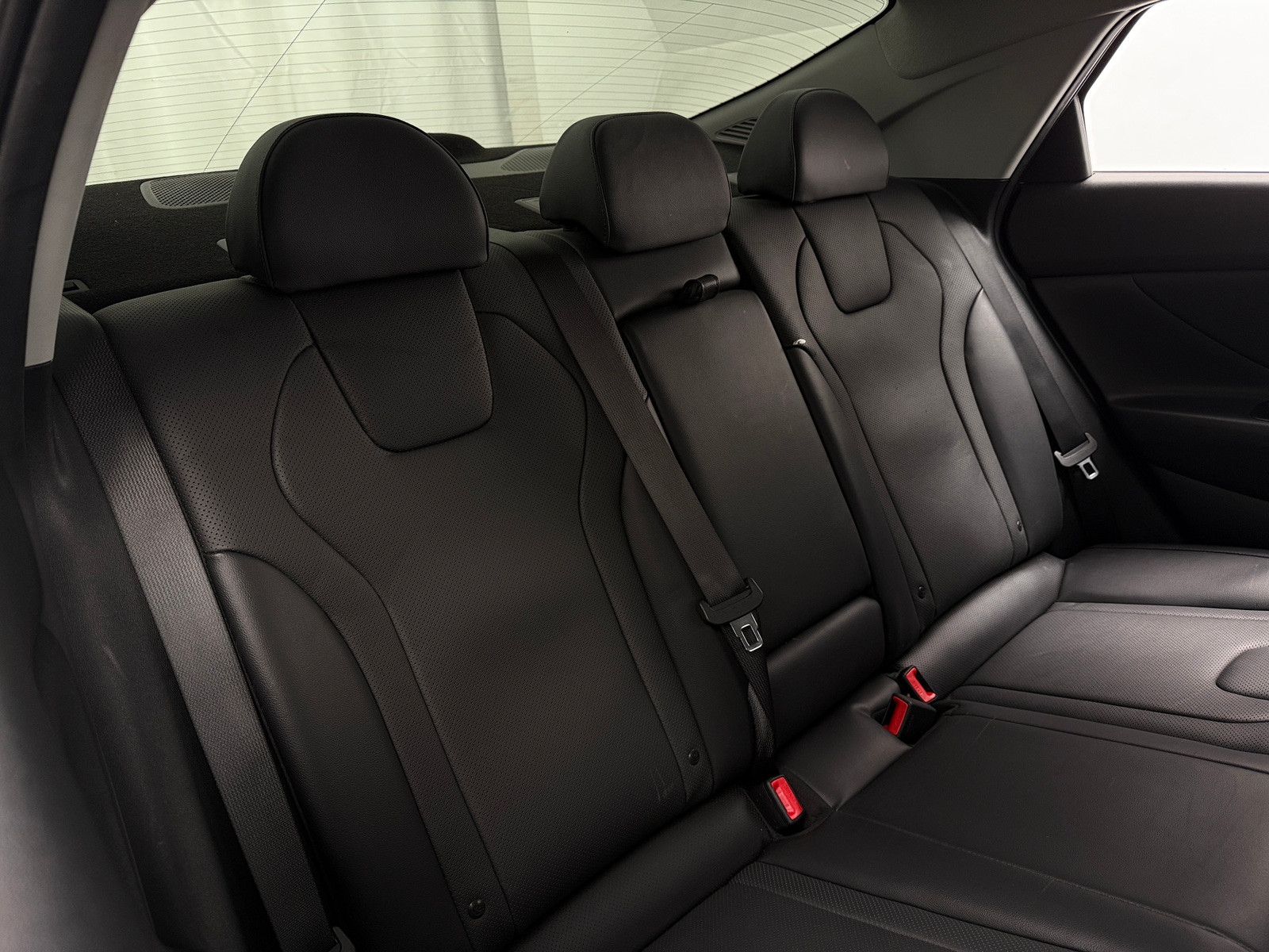 Thumbnail: 2023 Hyundai Elantra - 5