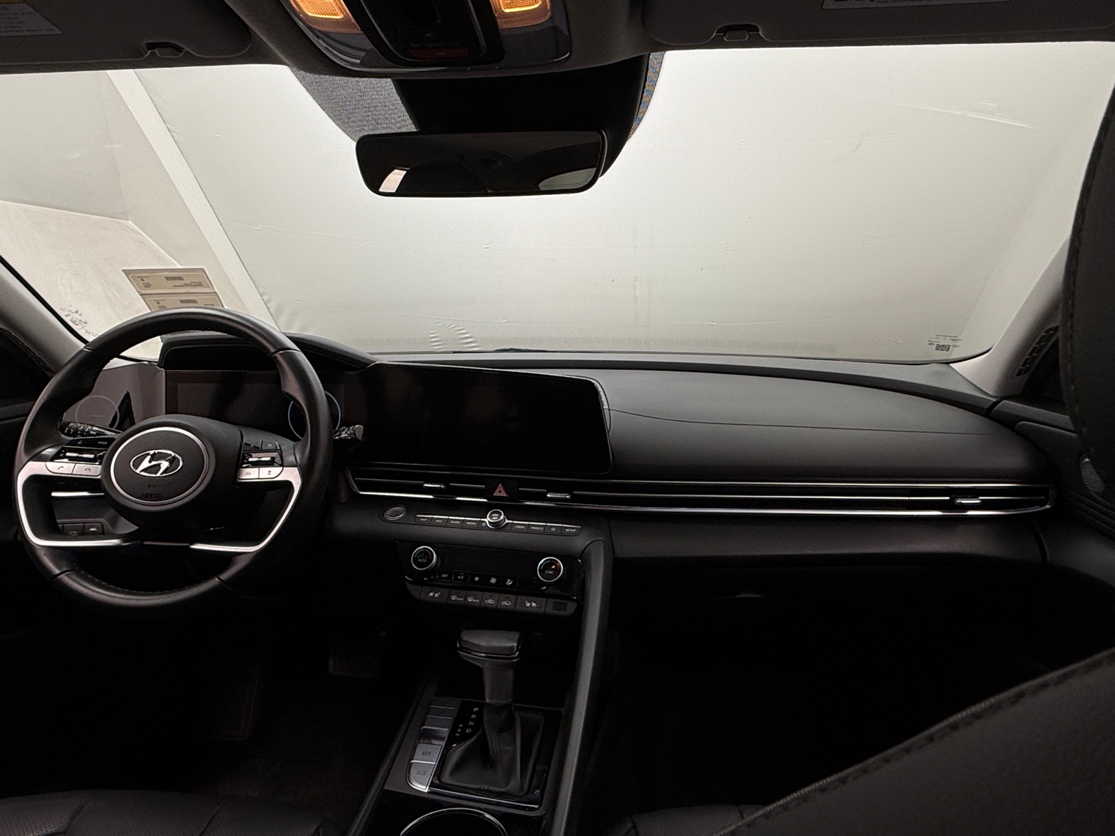 Thumbnail: 2023 Hyundai Elantra - 2