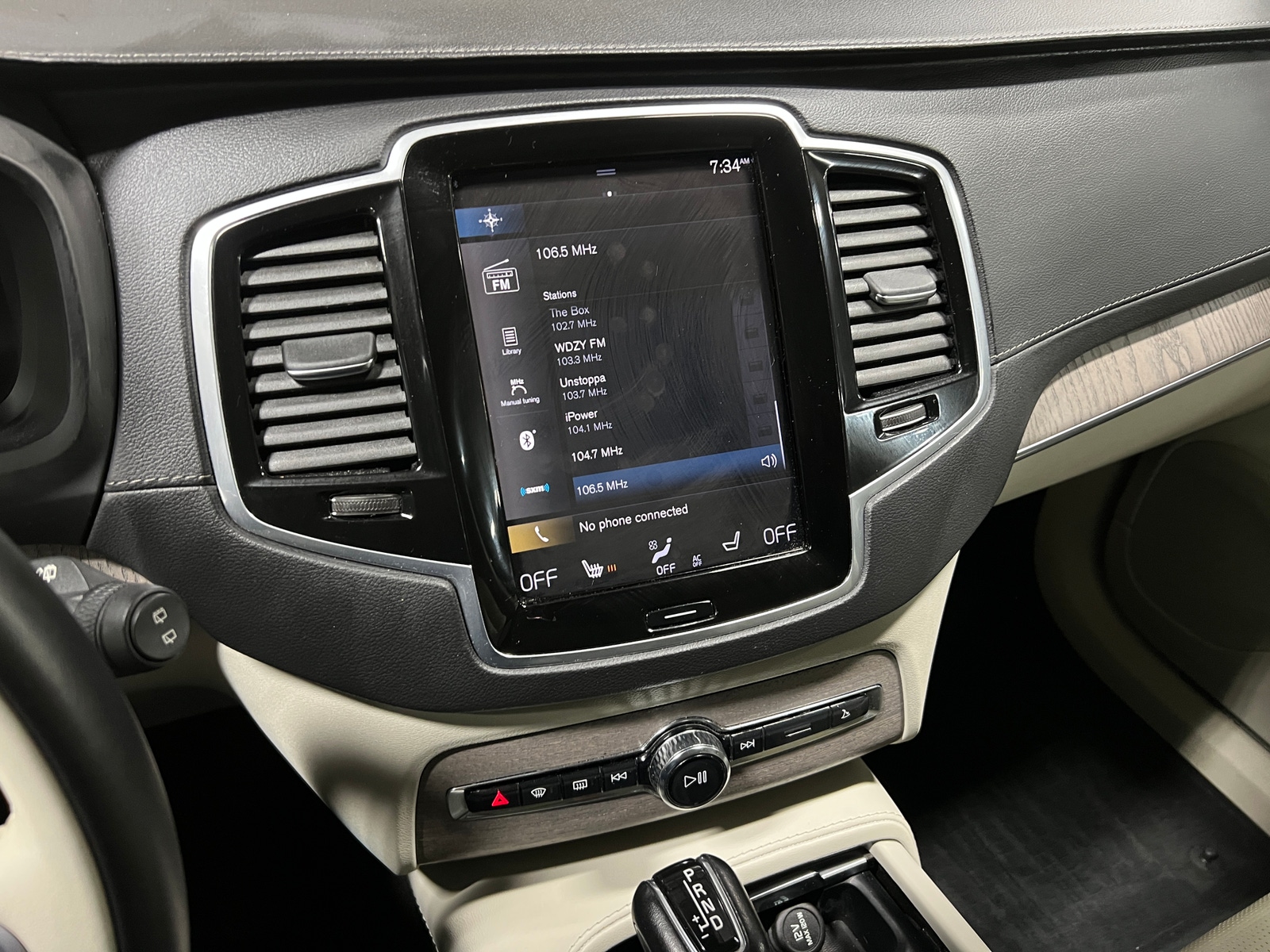 Thumbnail: 2021 Volvo XC90 - 3