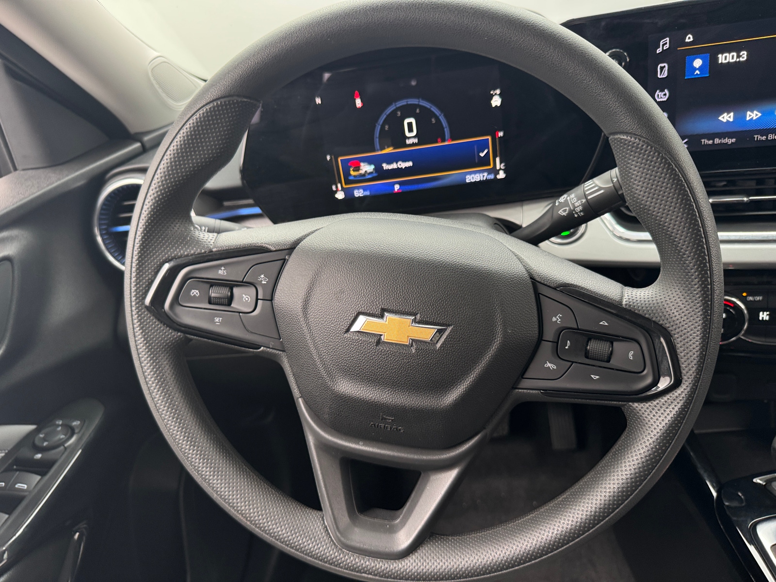 Thumbnail: 2025 Chevrolet Trax - 5