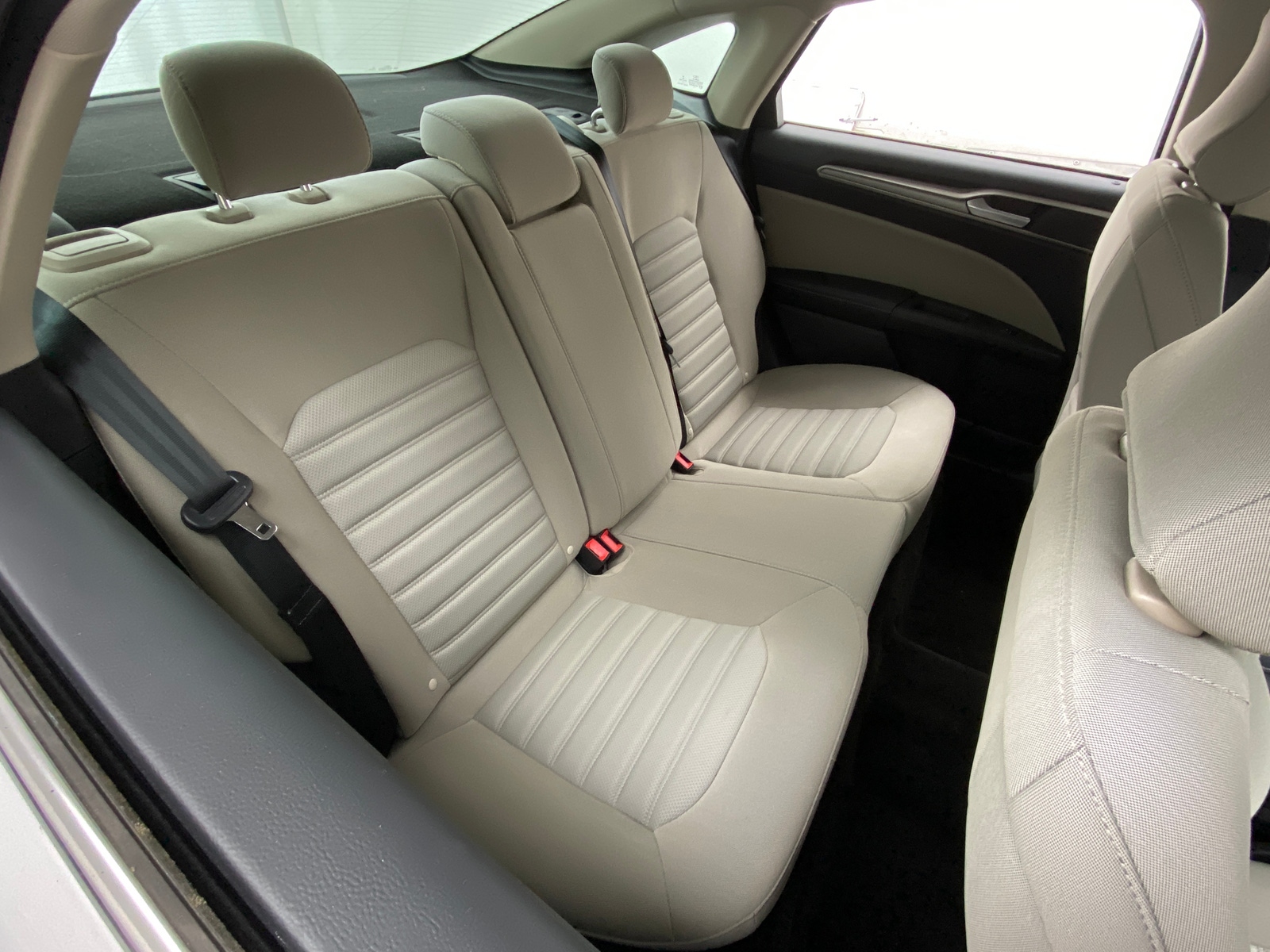 Thumbnail: 2017 Ford Fusion - 6