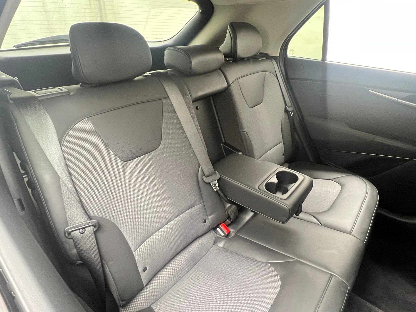 Thumbnail: 2023 Kia Niro - 5