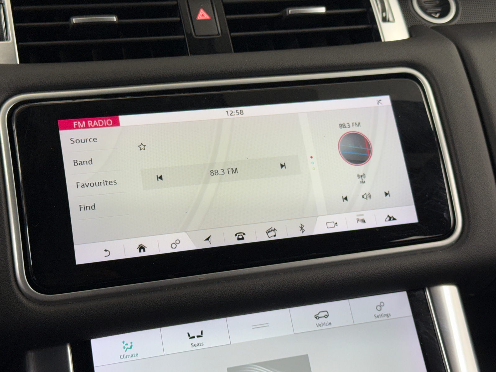 Thumbnail: 2018 Land Rover Range Rover Sport - 3