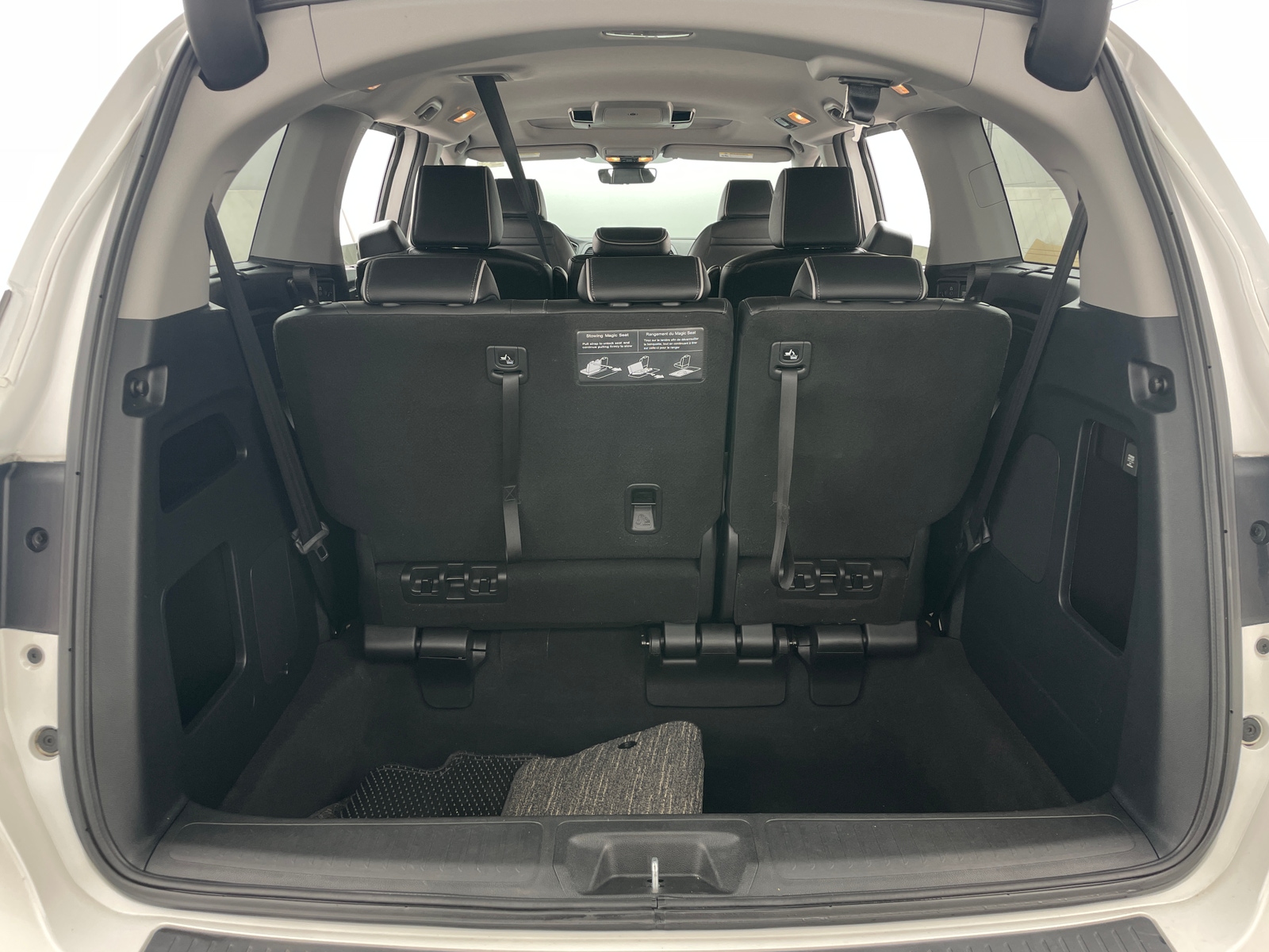 Thumbnail: 2023 Honda Odyssey - 6