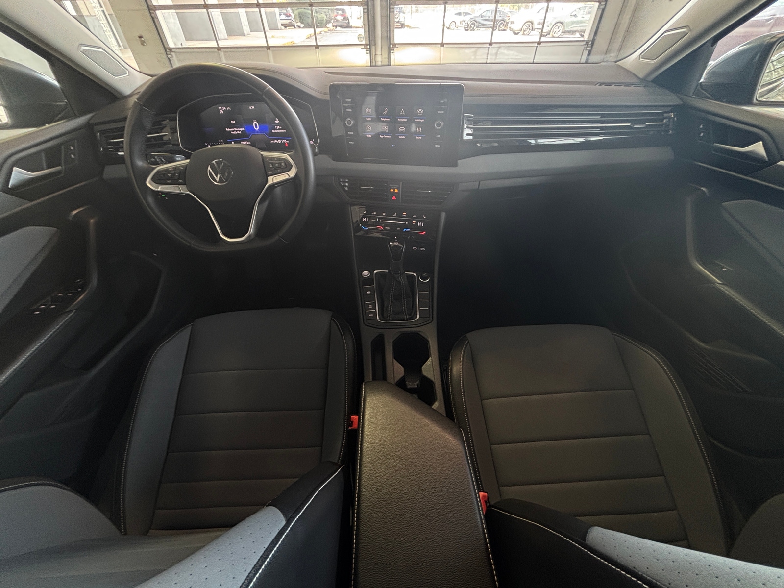 Thumbnail: 2025 Volkswagen Jetta - 3