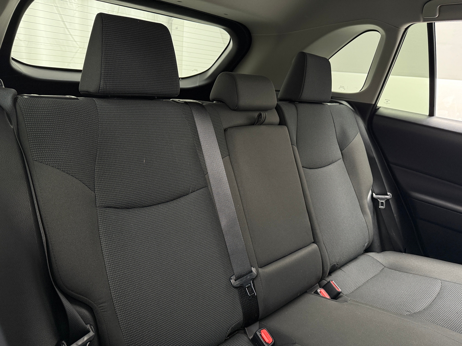 Thumbnail: 2025 Toyota RAV4 - 6