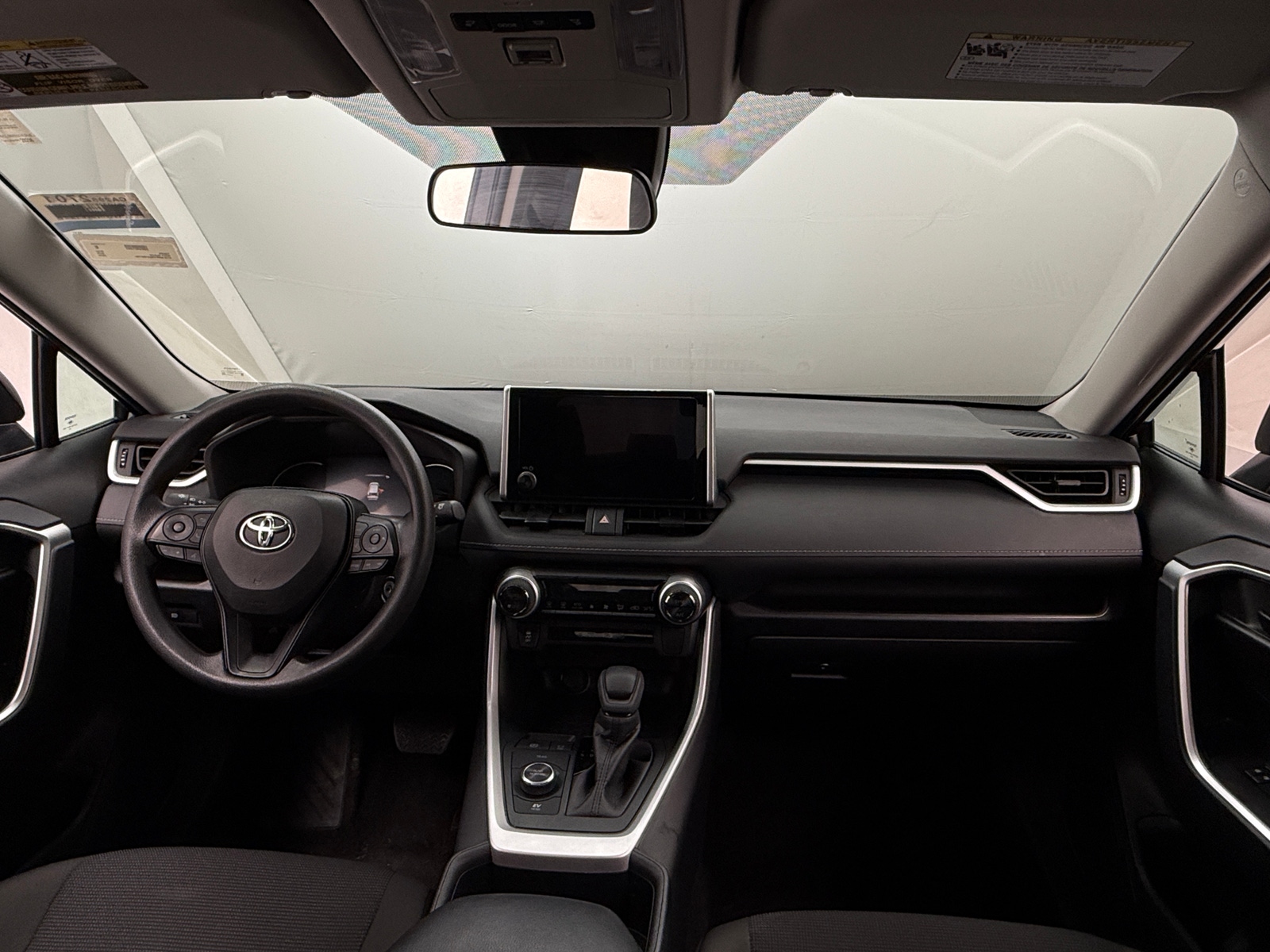 Thumbnail: 2025 Toyota RAV4 - 3