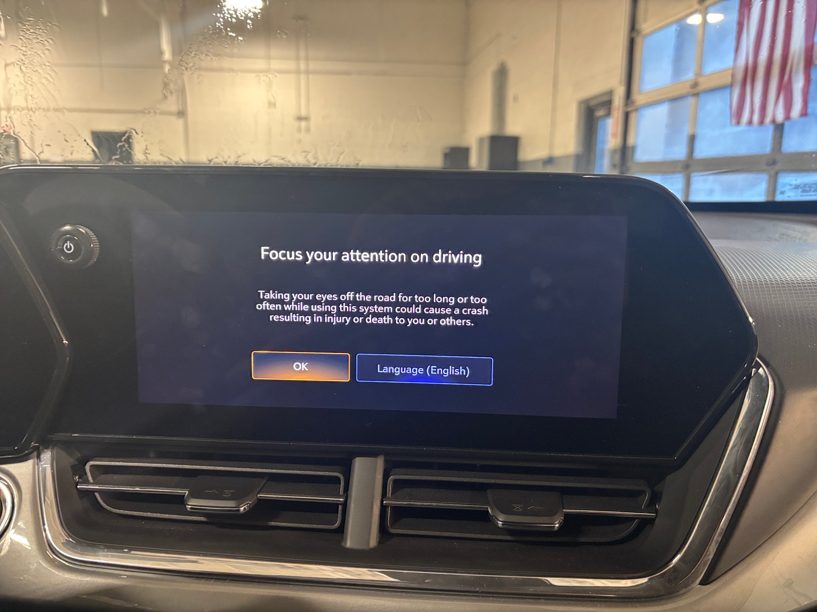 Thumbnail: 2025 Chevrolet Trax - 4