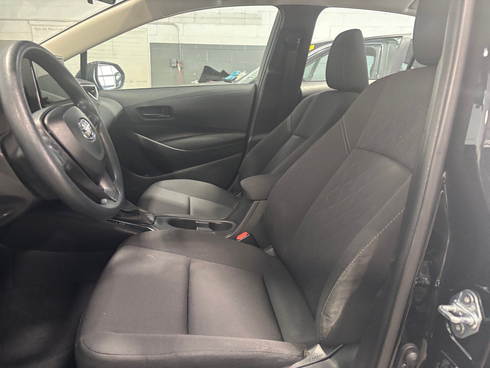 Thumbnail: 2025 Toyota Corolla - 2