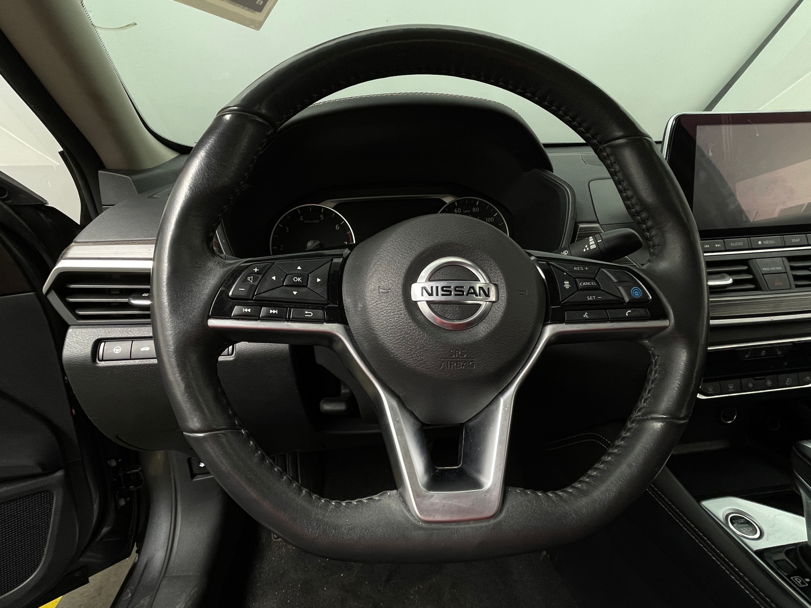 Thumbnail: 2022 Nissan Altima - 4