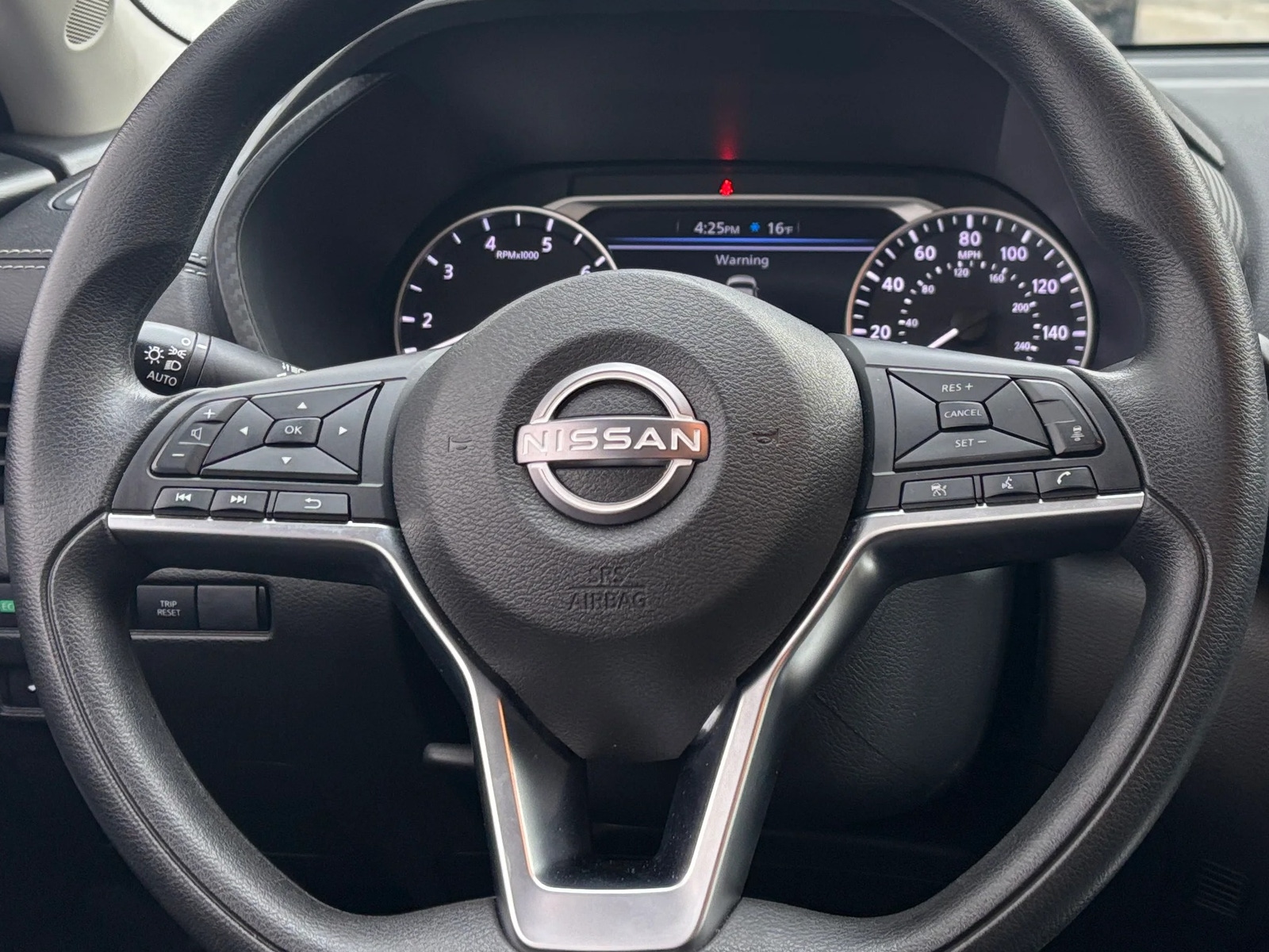 Thumbnail: 2024 Nissan Sentra - 5